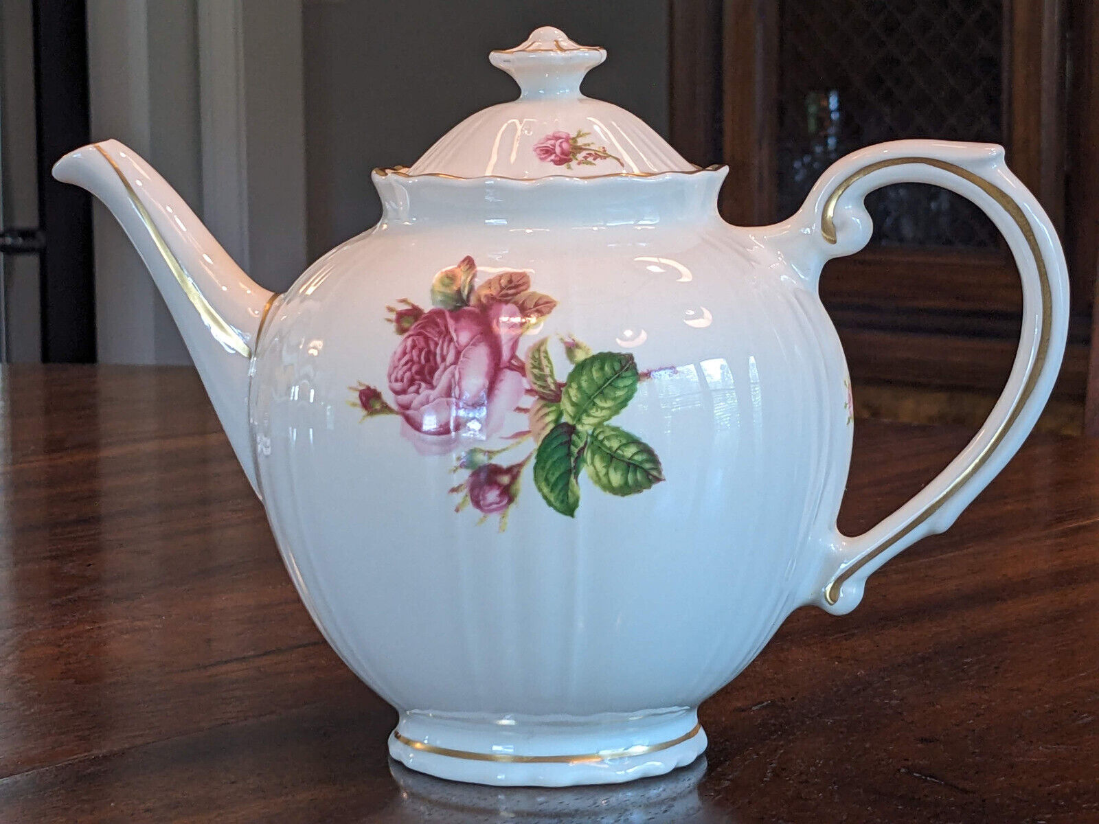 Vintage Syracuse China Federal Teapot, Victoria Pattern, Pink Roses & Gold Trim