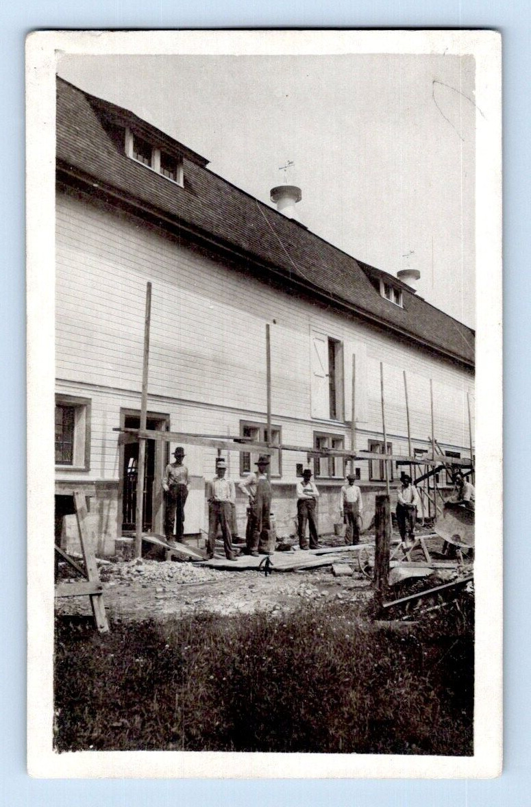RPPC 1915. CONSTRUCTION SCENE. POSTCARD. GG18