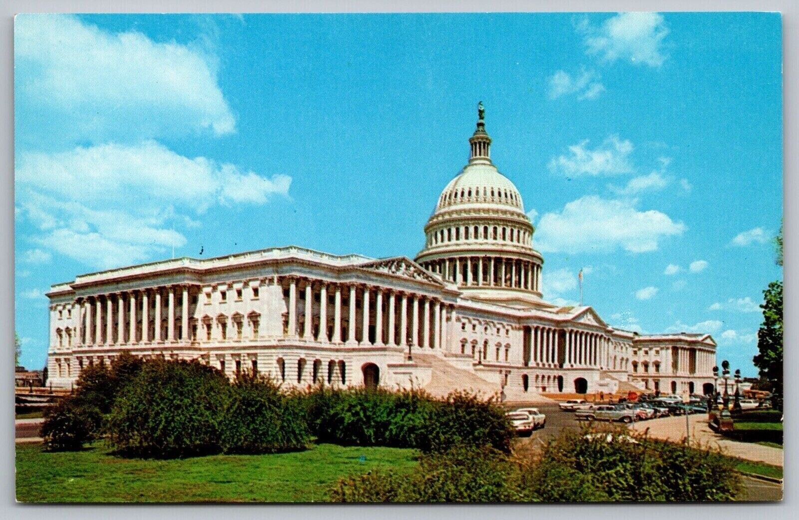 Unites States Capitol Government Building Old Cars Historic Vintage UNP Postcard