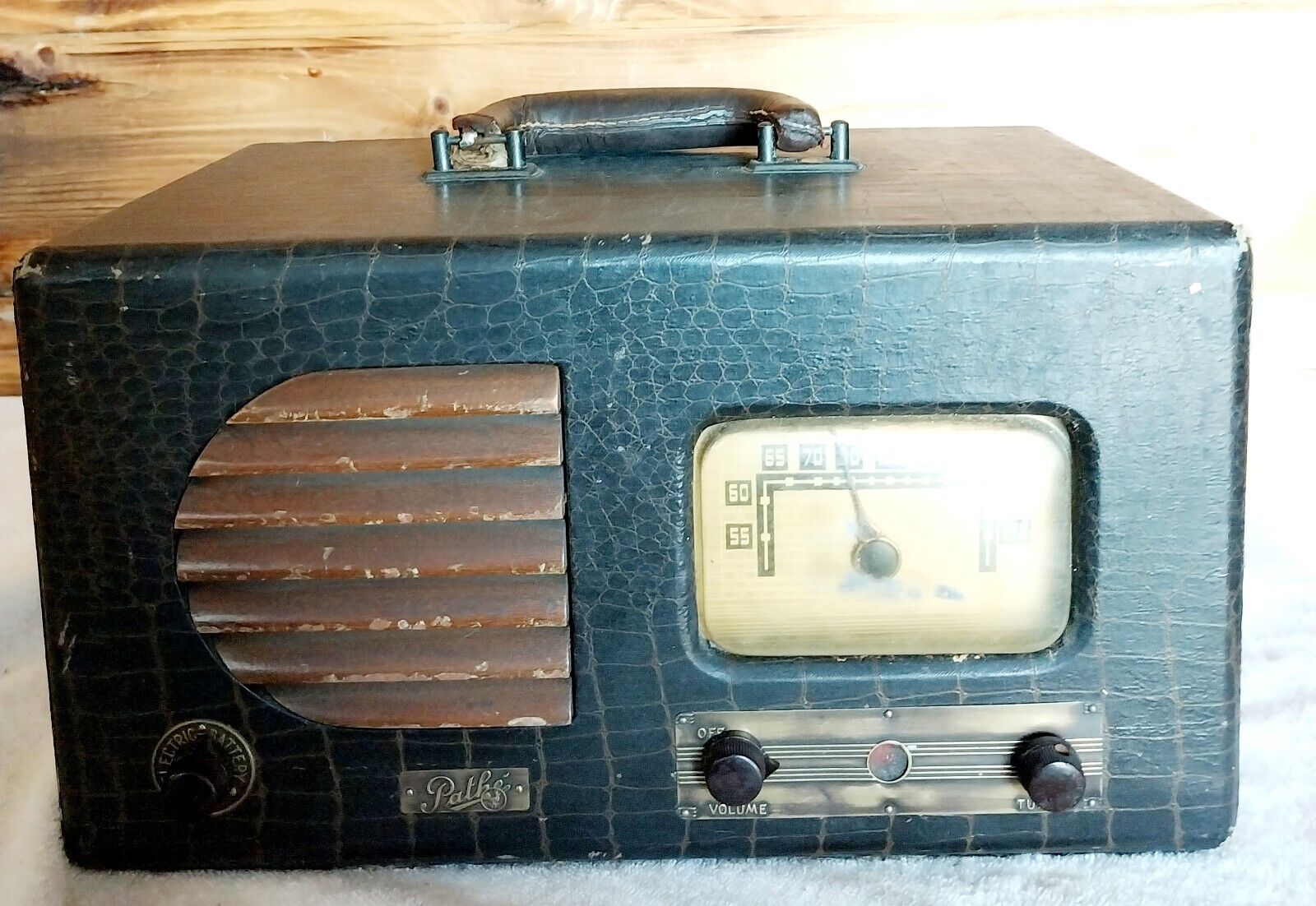Antique Air King Tube Radio Portorola 1939