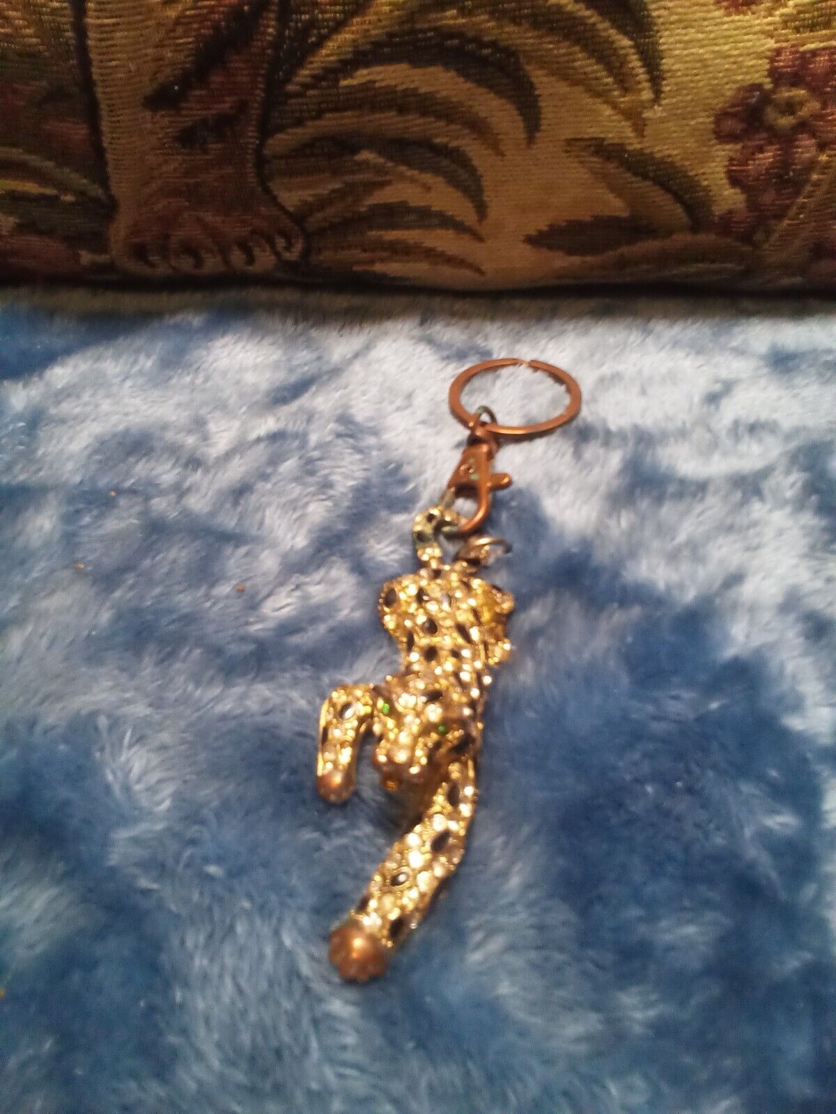 Copper jaguar key ring,lots of bling,some tarnish to rings