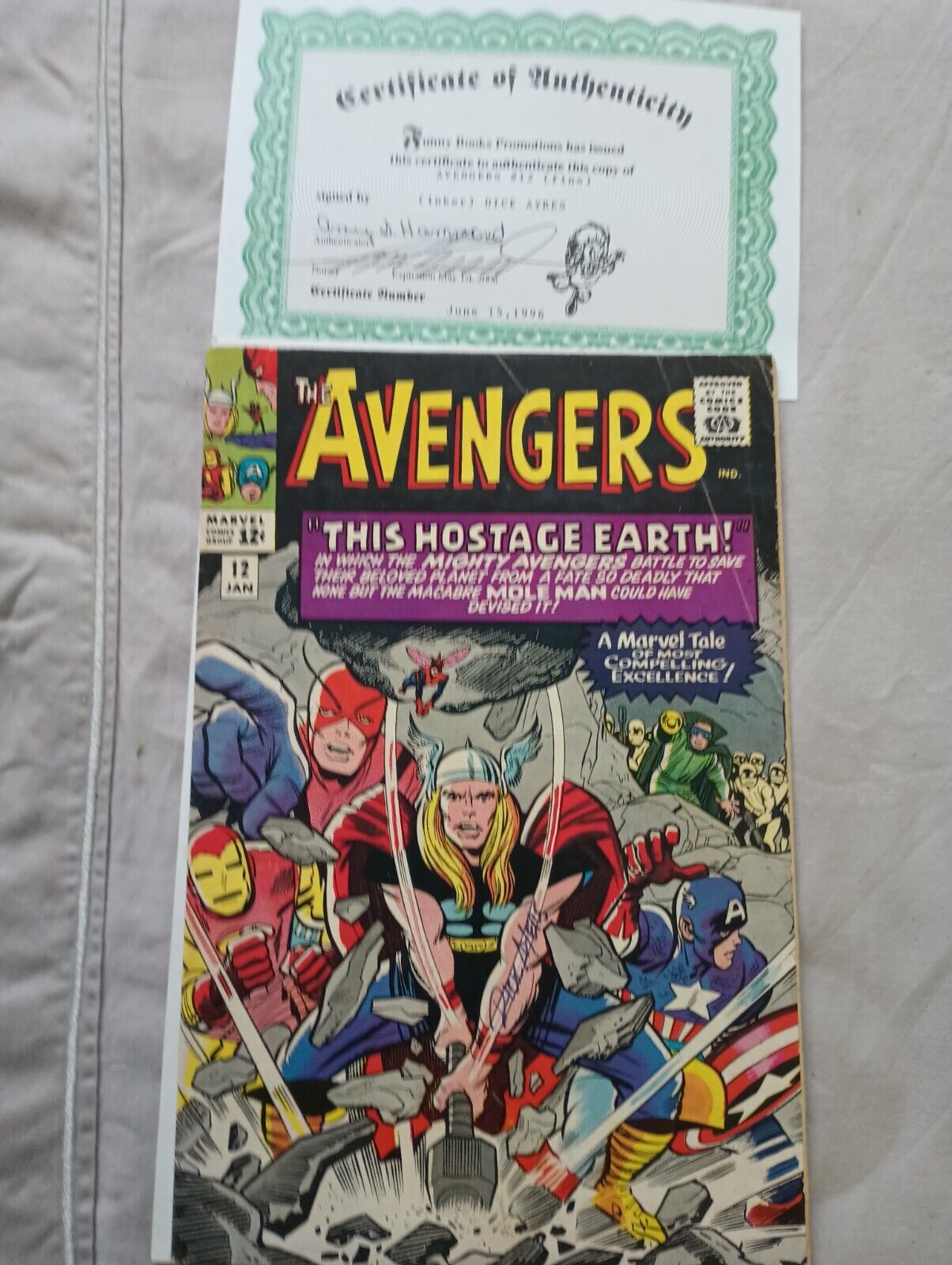 AVENGERS #12 (VGF) Marvel Comics 1964 signed by Dick Ayers