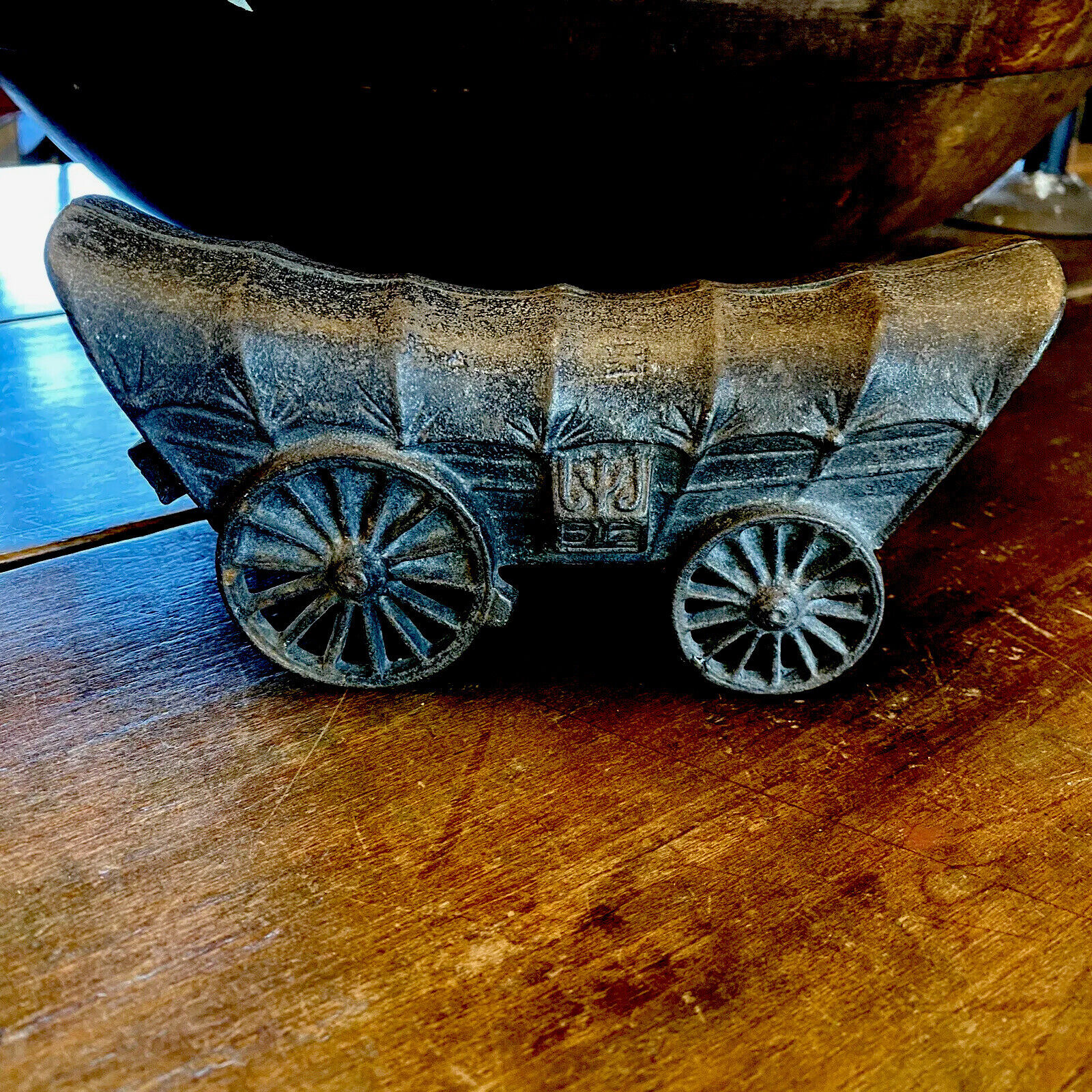Vintage Antique CONESTOGA COVERED WAGON Cast Iron Toy Coin Bank