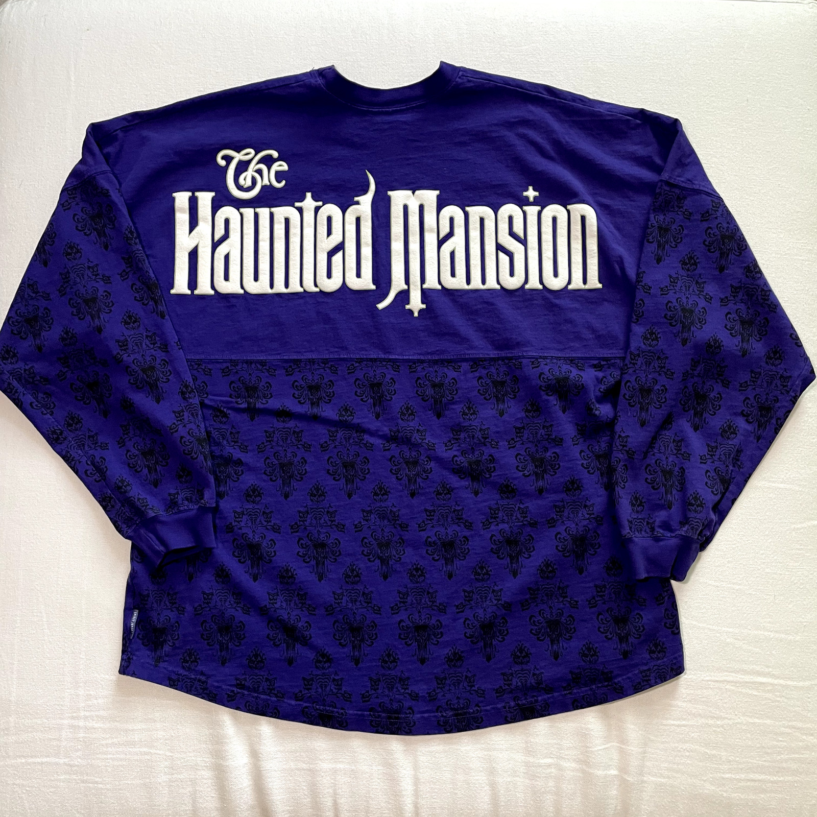 Disney Parks Spirit Jersey The Haunted Mansion Ghost Host Shirt Glow Purple XL
