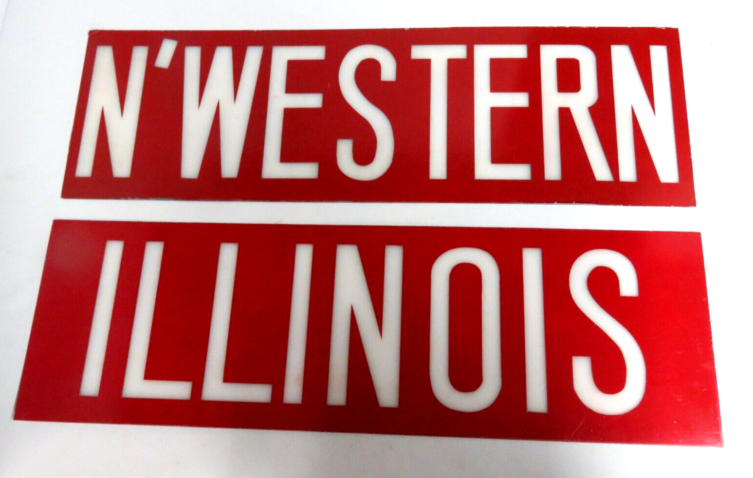 Vintage Chicago Street Signs Plastic - Northwestern and Illinois 25\