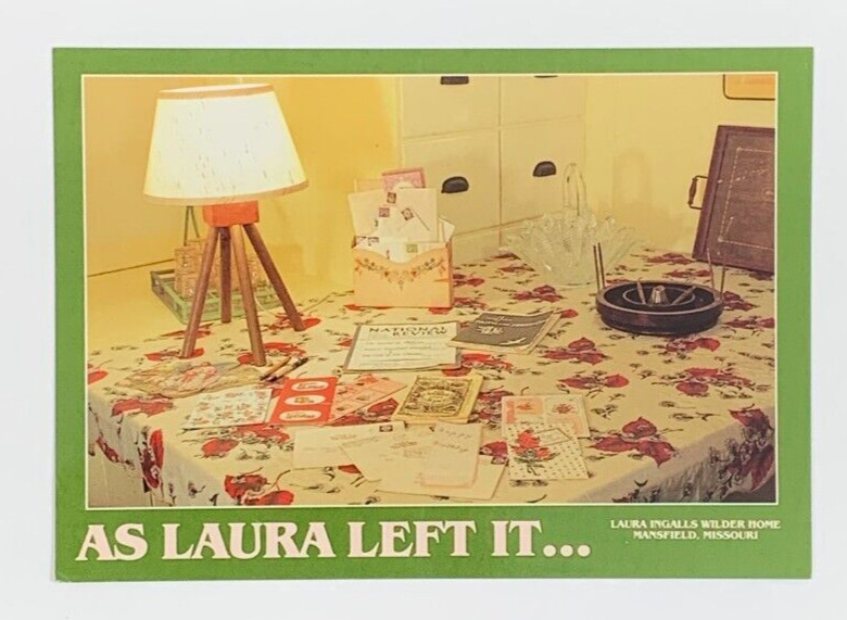 As Laura Left it Laura Ingalls Wilder Home Mansfield Missouri Postcard 1991