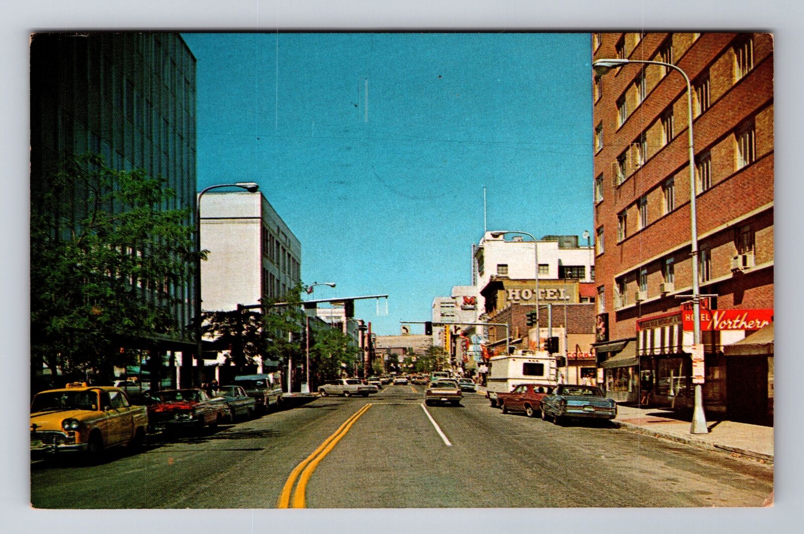 Billings MT-Montana, North Broadway, Antique, Vintage c1973 Souvenir Postcard