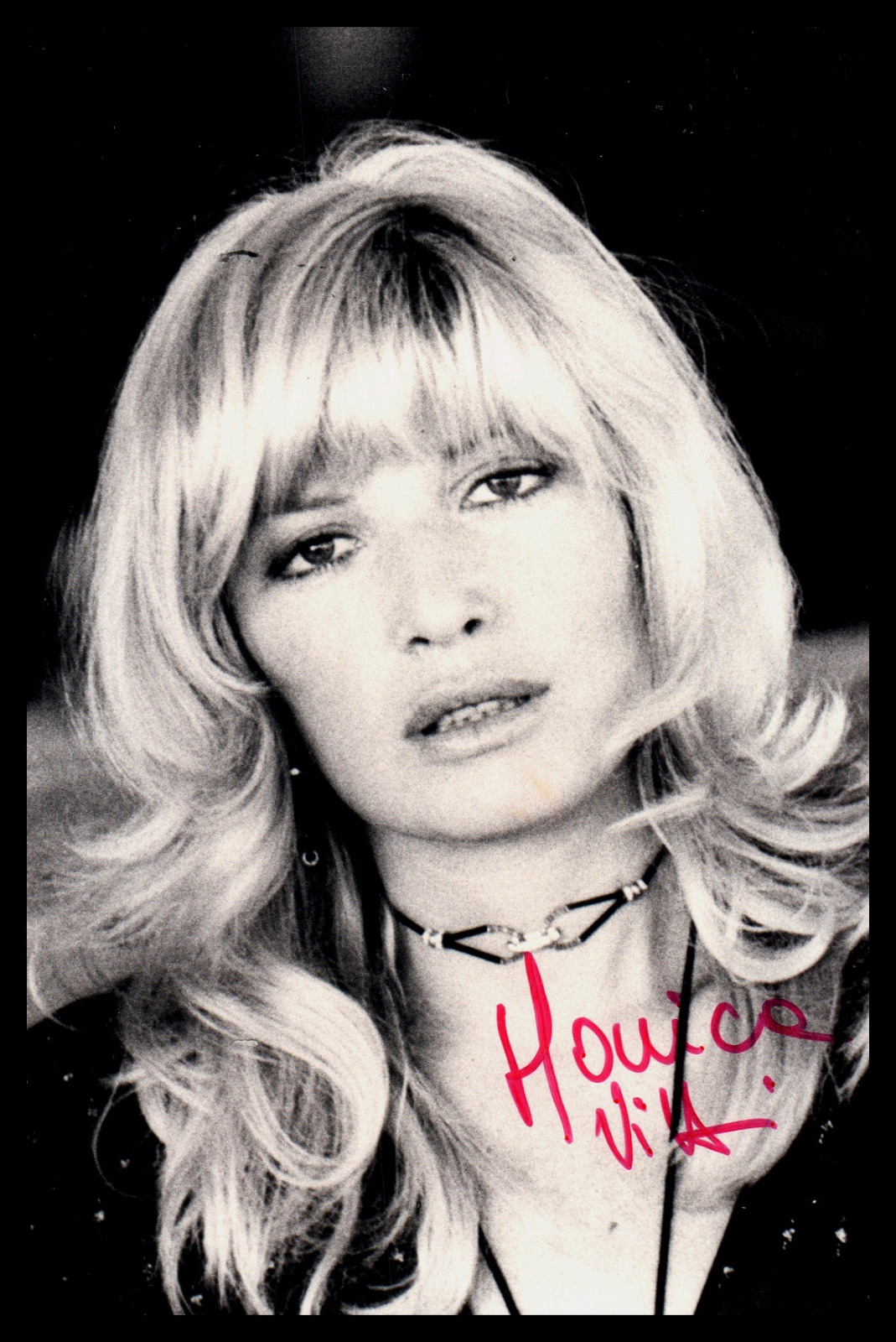 Monica Vitti 🖋🎬 Original Signed Autograph Hollywood Actress Photo K 17