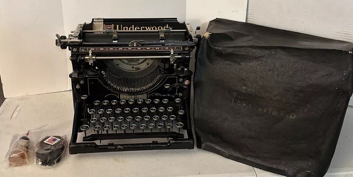 1910 Underwood No.4 Working Antique Desktop Typewriter +New Ink W/Original Cover