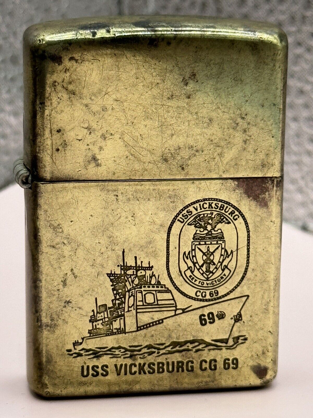 Vintage 1997 USS Vicksburg CG 69 Solid Brass Zippo Lighter
