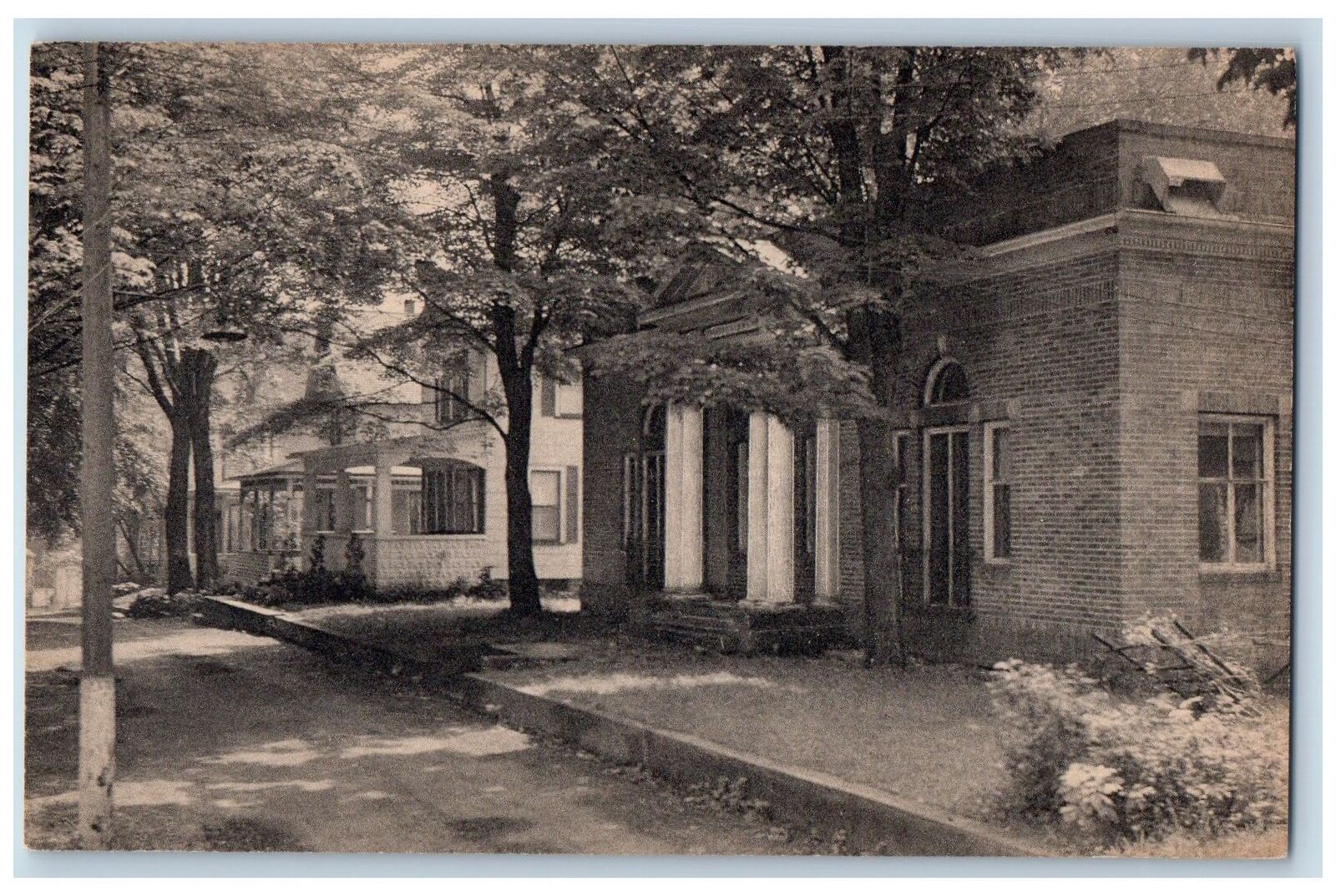 Lily Dale New York Postcard Library And Cottage Row Spiritualist Assembly c1940s