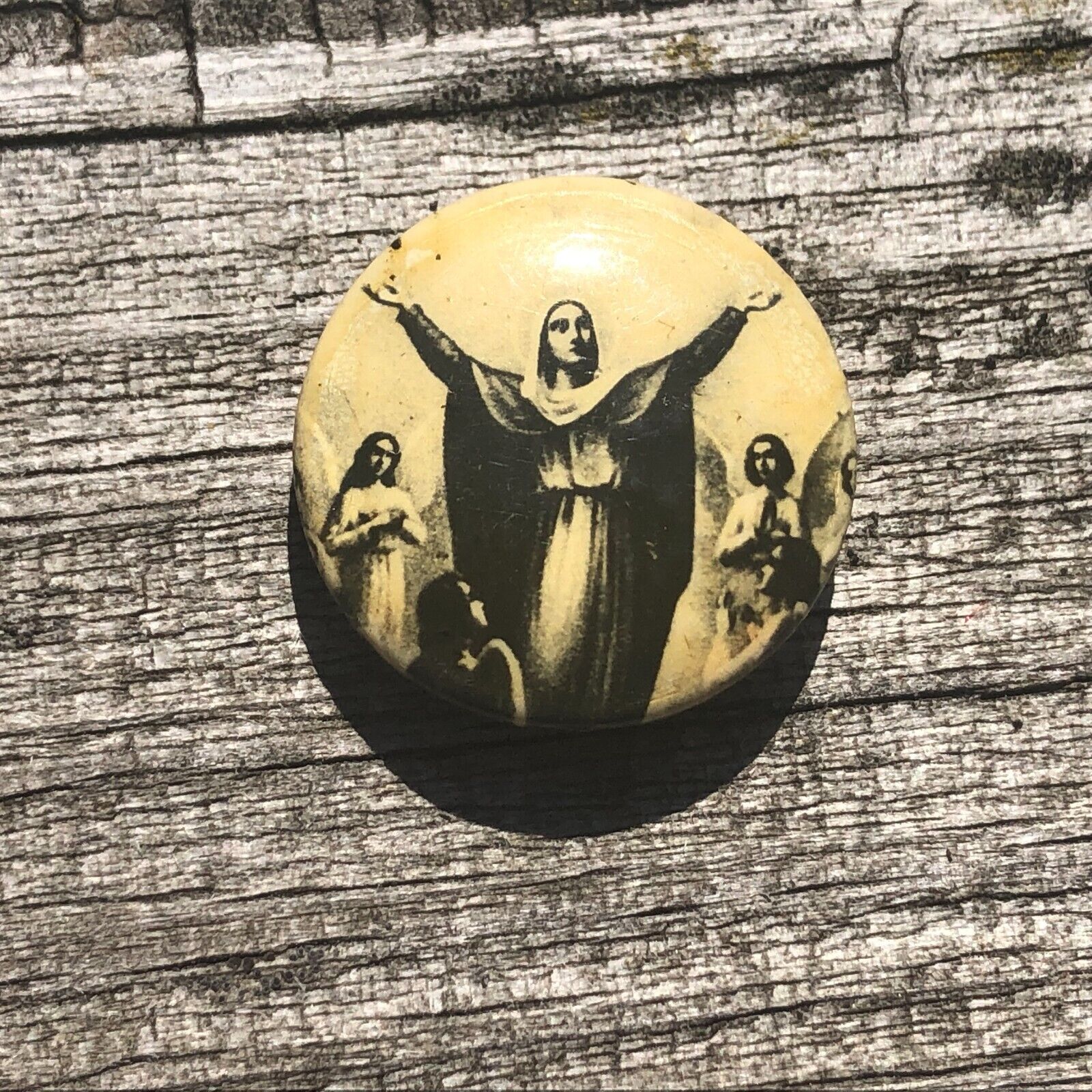 Vtg Antique Madonna Virgin Mary Angels Badge Button Pin Pinback Beautiful /