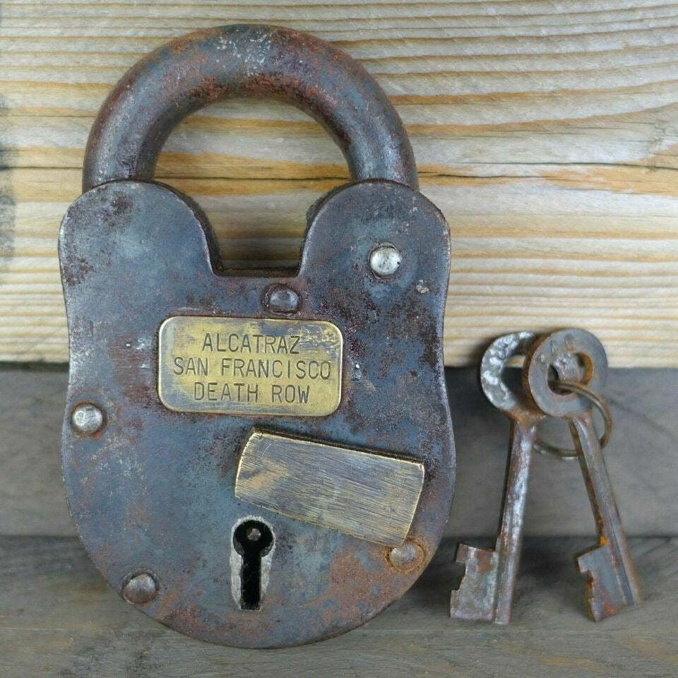 Alcatraz Prison San Francisco Death Row Lock Cast Iron With Keys & Antique