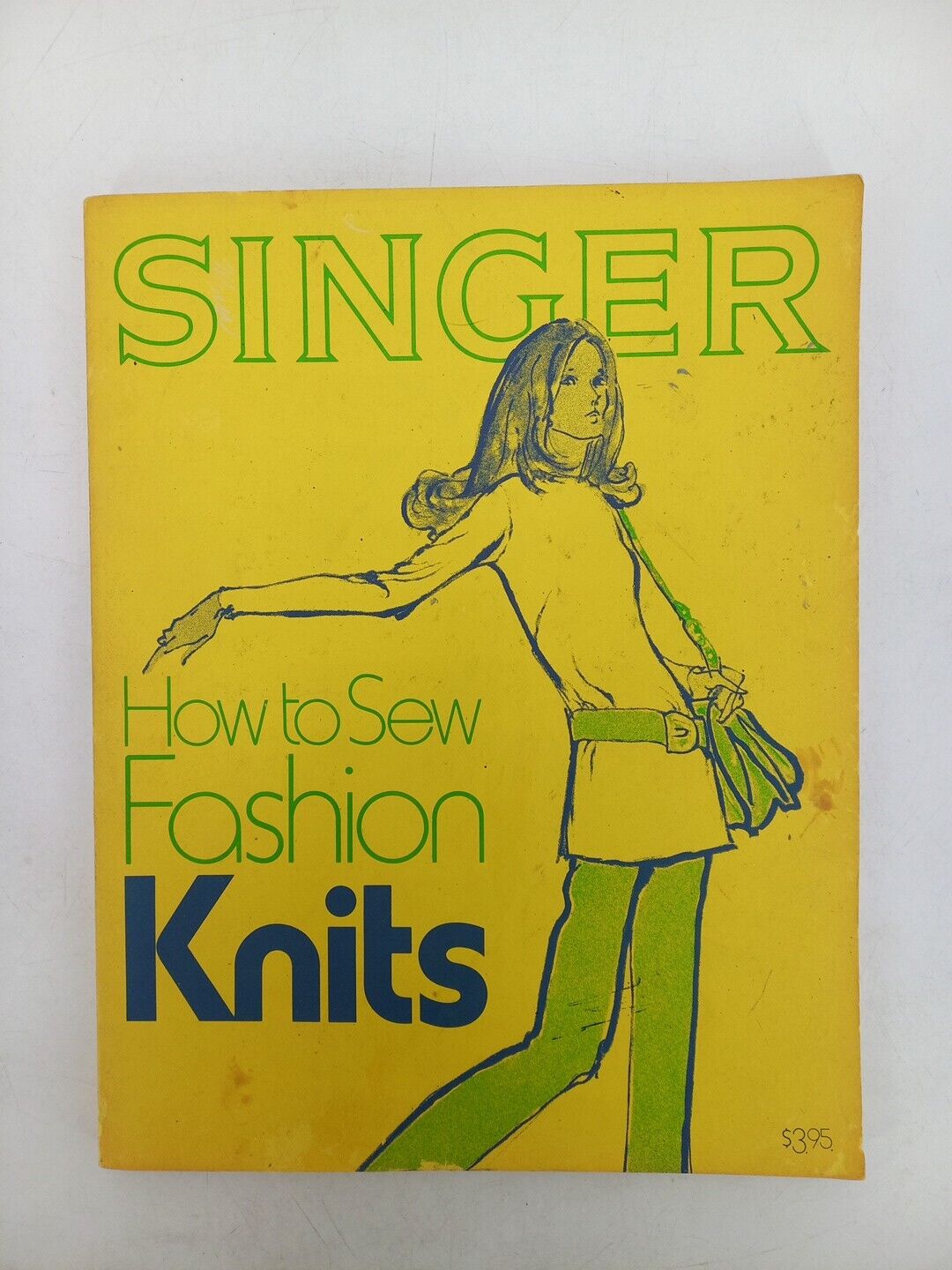 Singer How to Sew Fashion Knits 1972 Judy Lawrence Singer Company Book