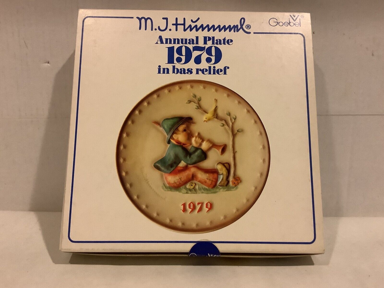Hummel 1979 Annual NIB 1979 Collector Plate  STILL SEALED