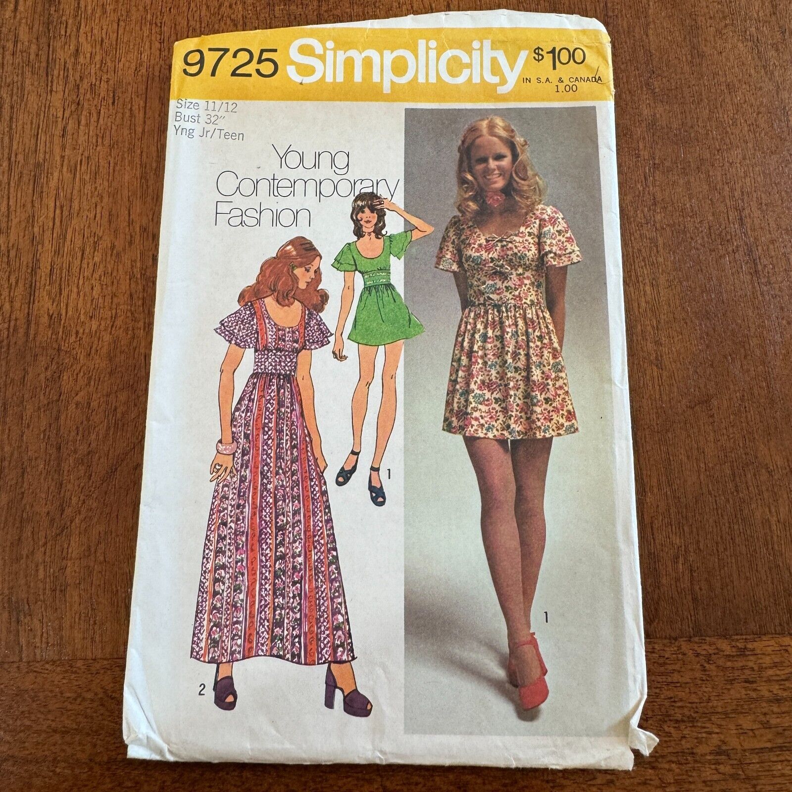 Vintage Simplicity 9725 Sewing Pattern Size 11/12 Juniors Teen Maxi Mini Dress