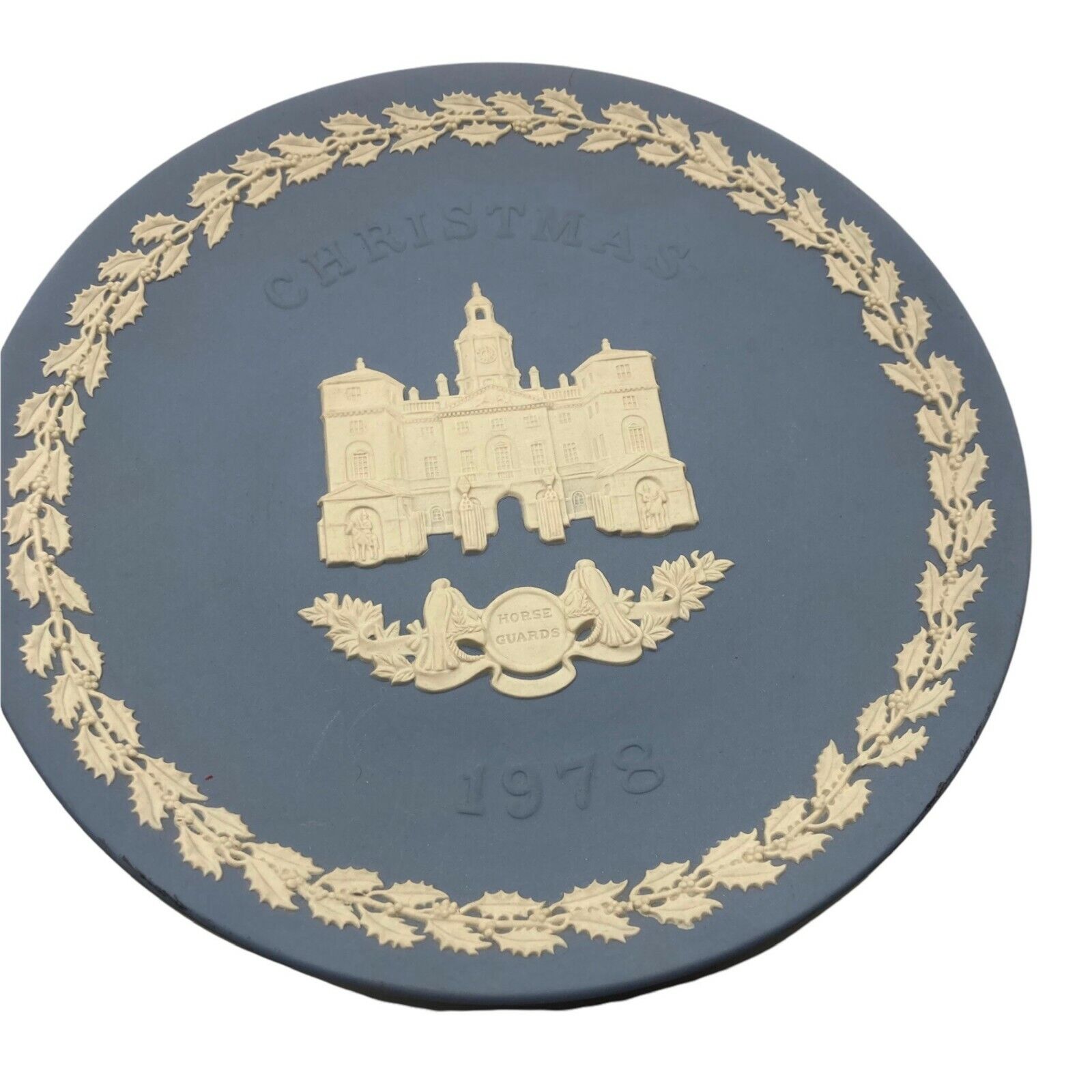 Vintage Wedgwood Jasperware Christmas Plate 1978  Horse Guards Blue White 8 Inch