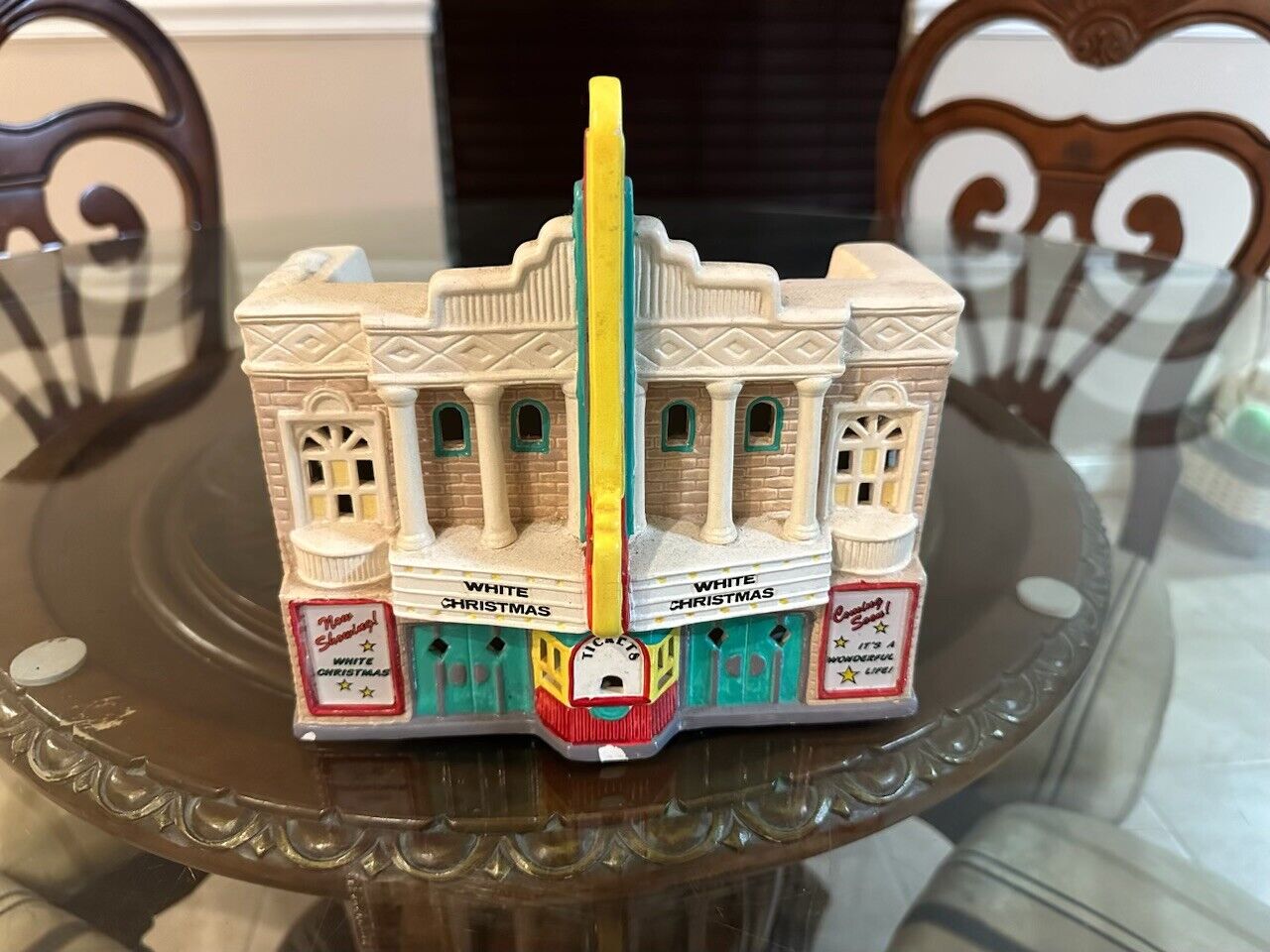 Department 56 Snow Village,  THE PARAMOUNT THEATER #5142-0