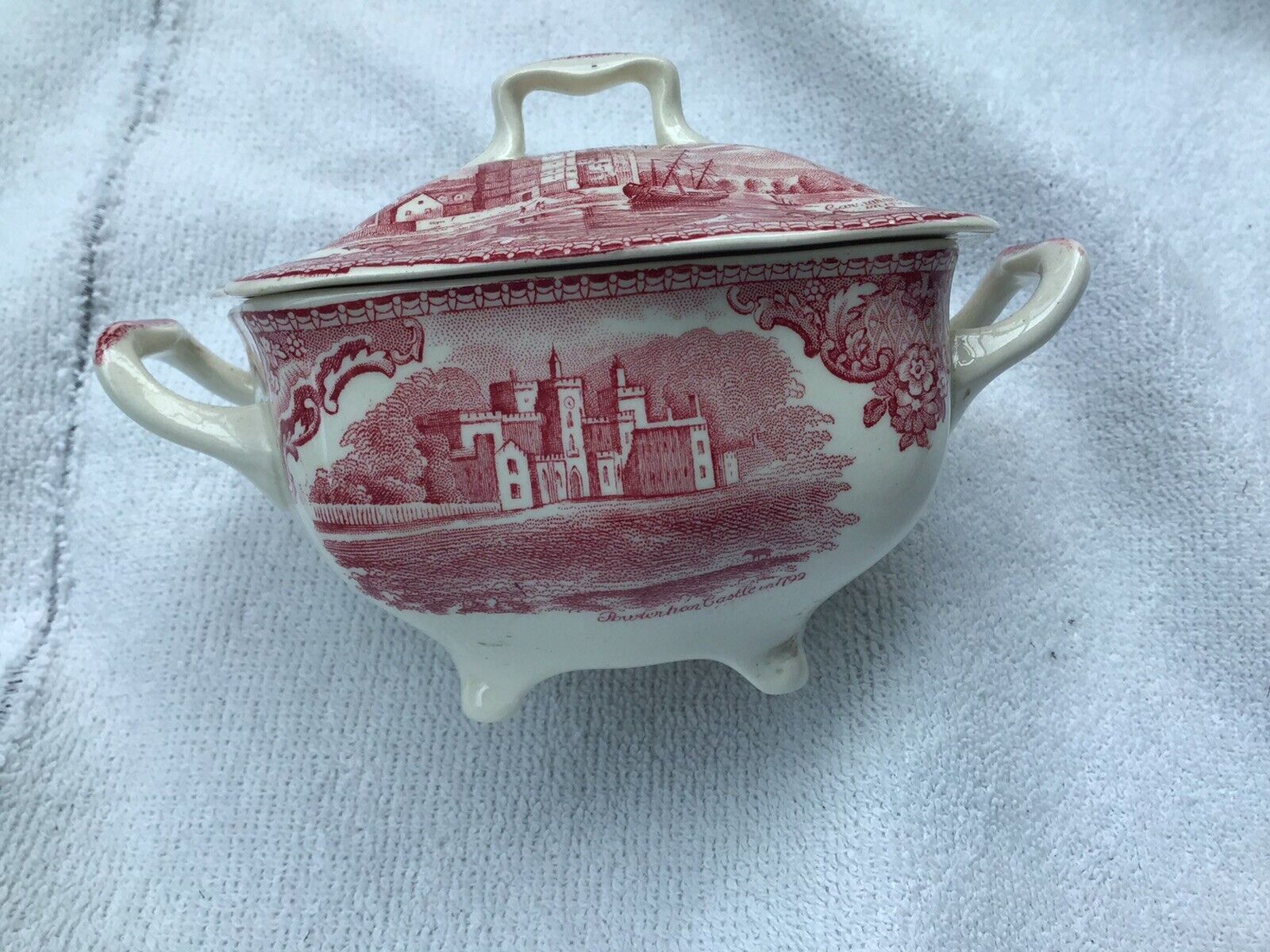 Johnson Bros England “Old Britian Castles” lidded sugar bowl, pink. NO Chips.