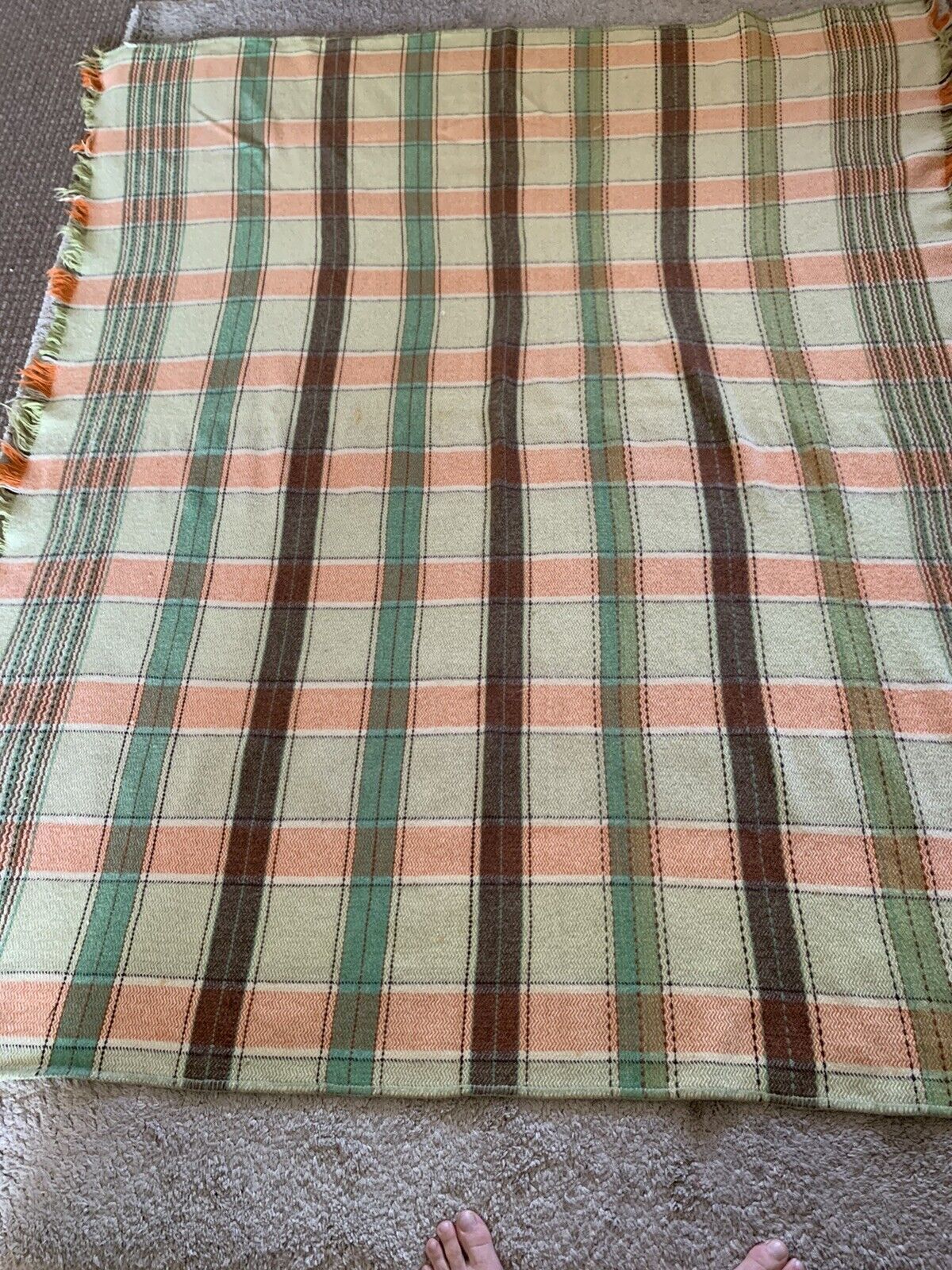 Large Vintage WELSH BLANKET Woollen  Blanket REVERSIBLE / DOUBLE SIDED Fringed