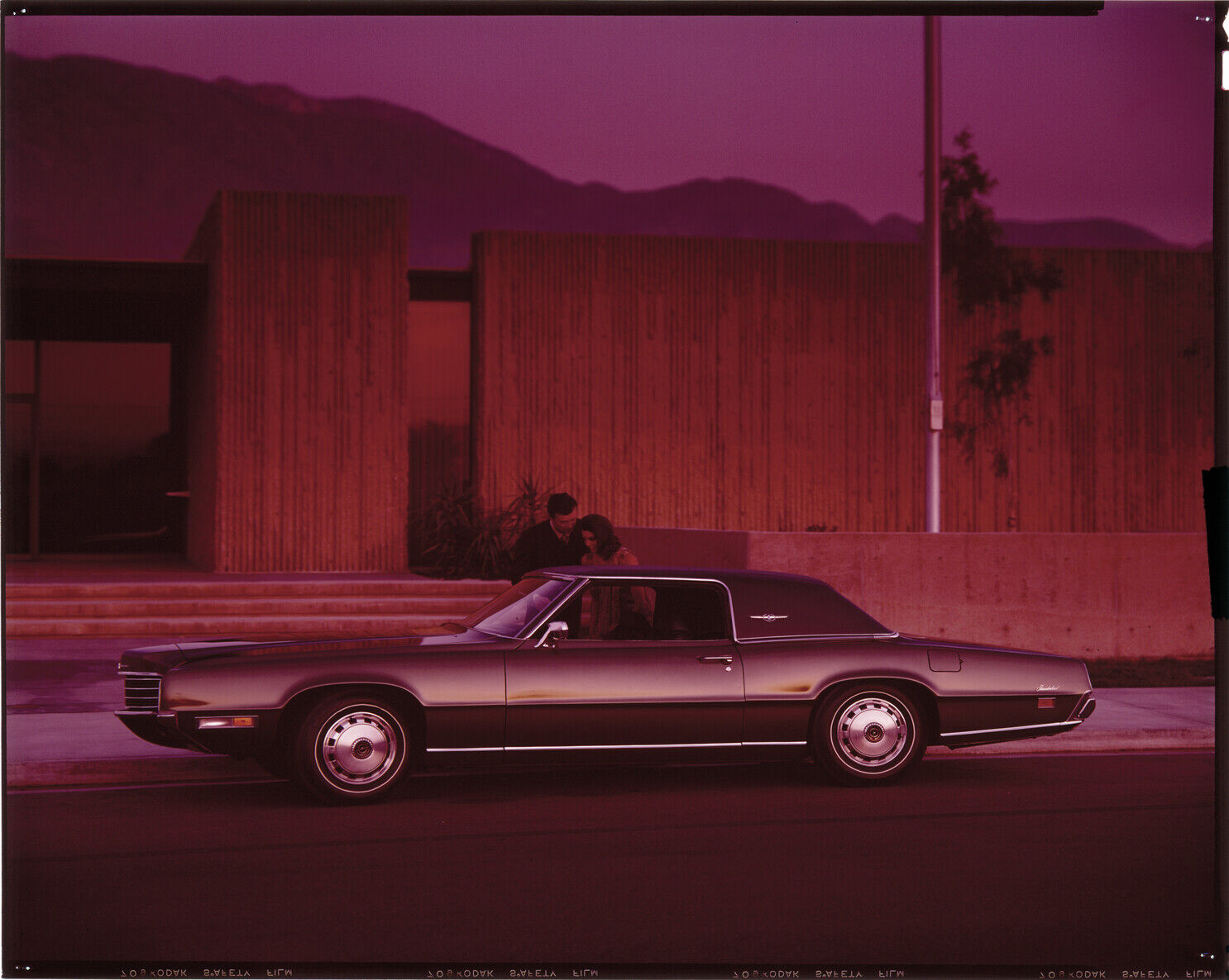 1971 Ford Thunderbird automobile car advertising OLD PHOTO 4