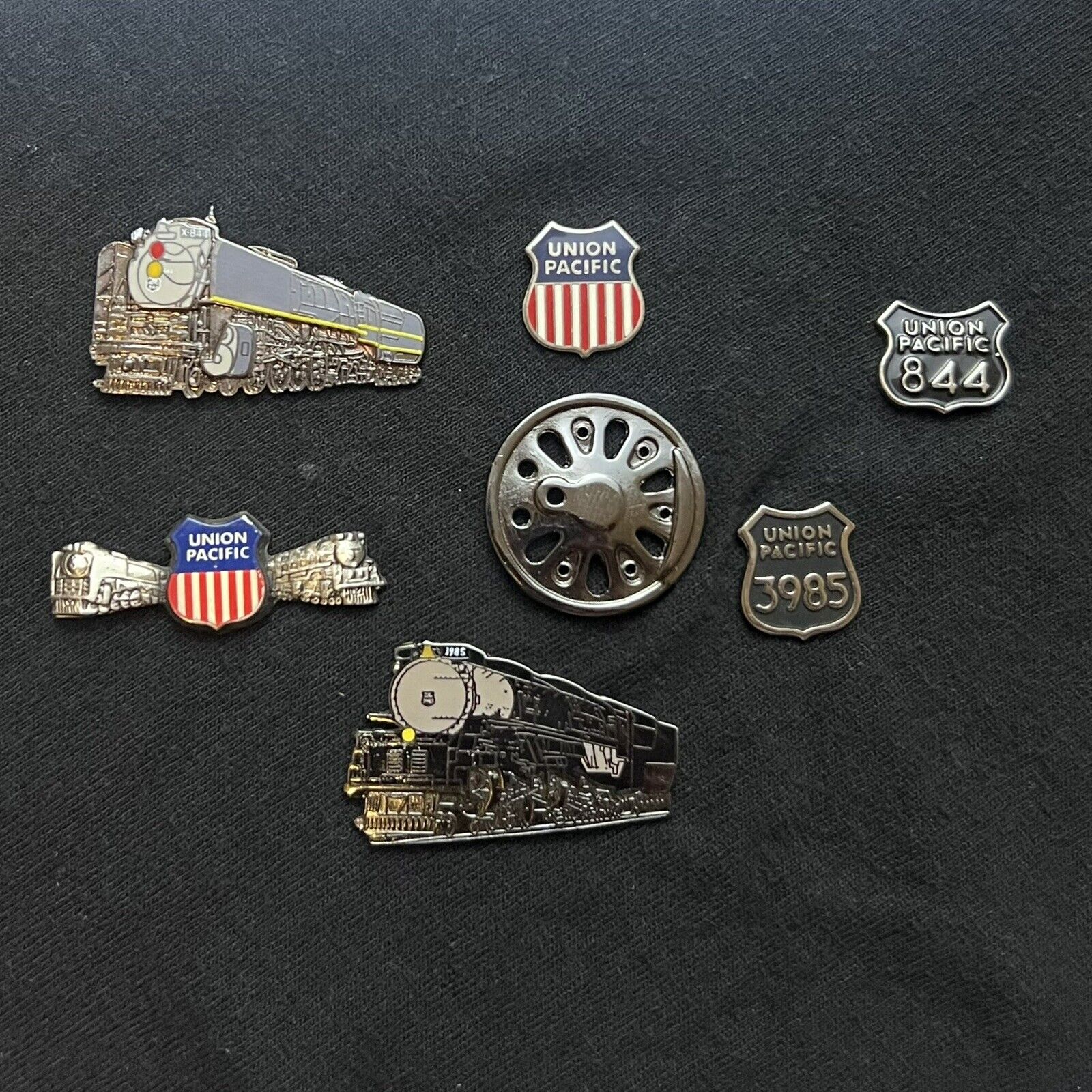 Union Pacific Lapel Pin Set (Set Of 7)