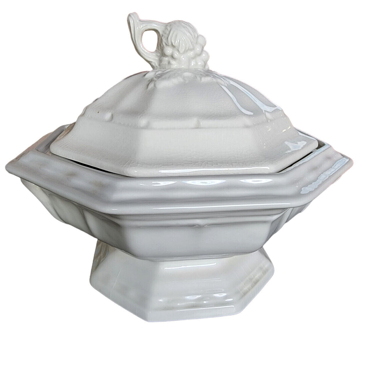 RED CLIFF Grape Ironstone Octagonal Covered Vegetable Tureen