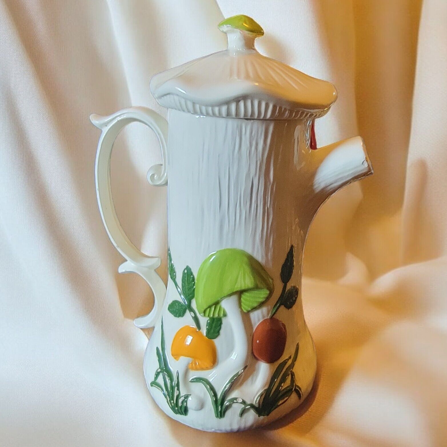 Vintage Arnel\'s Tall Mushroom Ceramic Teapot Green Orange Brown with Lid