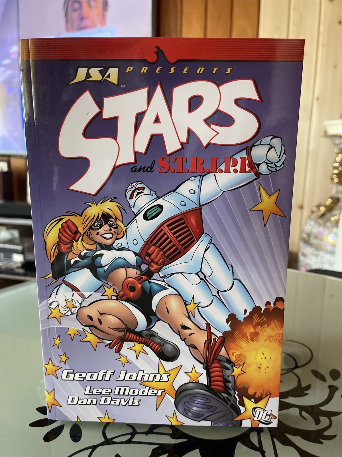 JSA Presents: Stars and S.T.R.I.P.E. Geoff Johns,Lee Moder,Dan Davis 