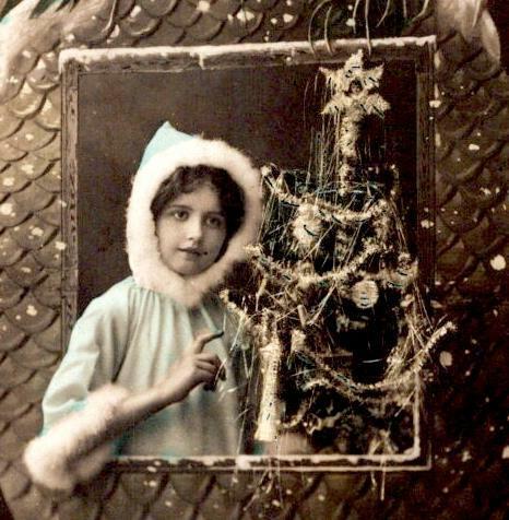 1910s RPPC Happy New Year Girl Christmas Tree Pine Cone Dutch Gelukkig Nieuwjaar