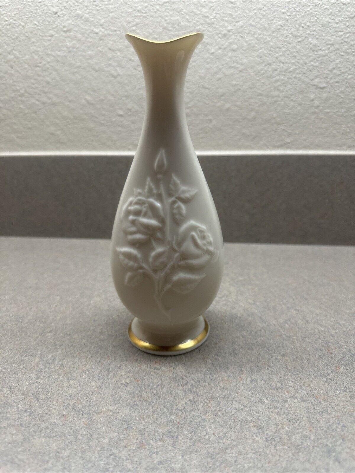 Lenox China Rosebud Vase 24K Gold Trim