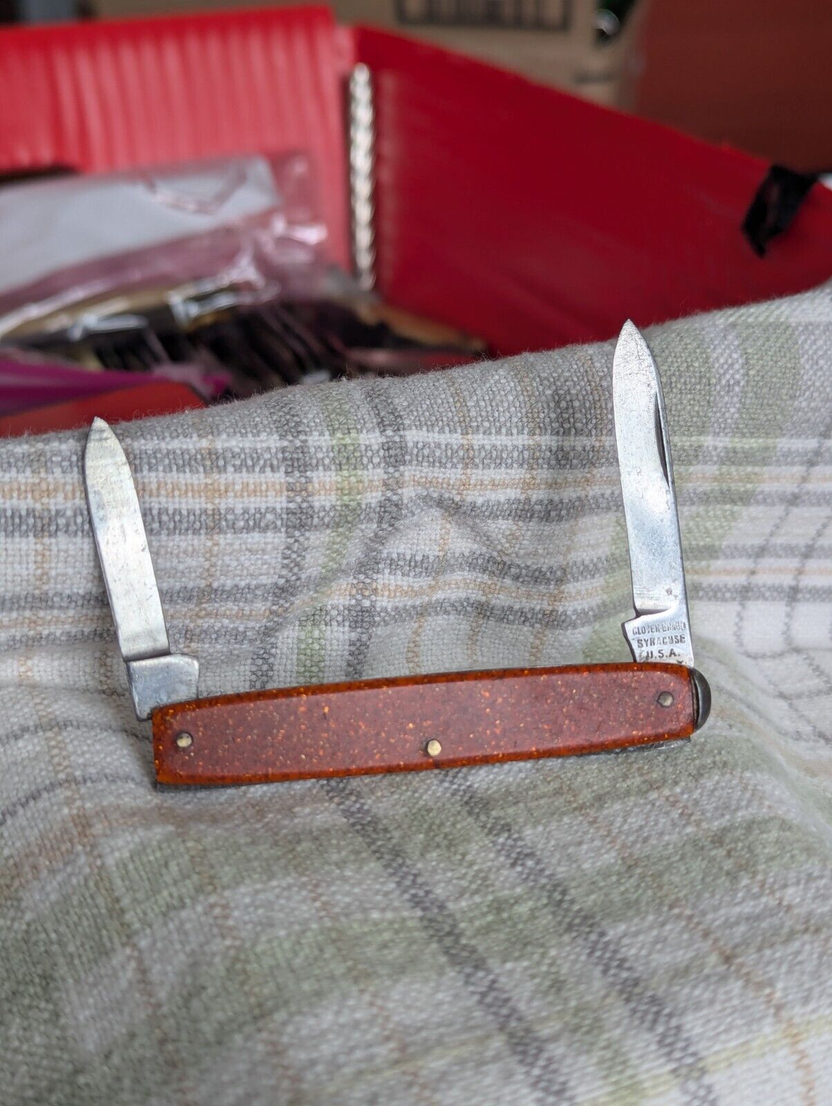 Clover Brand Syracuse U.S.A. 2-Blade Folding Pocket Knife VINTAGE Glittery