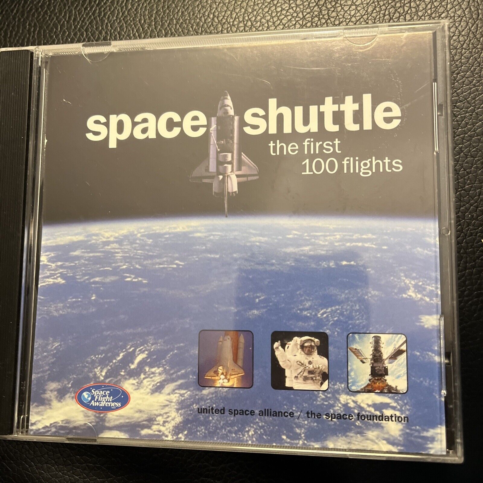 Space Shuttle The First 100 Flights CD ROM Software Windows 95/98/NT/2000 Sealed