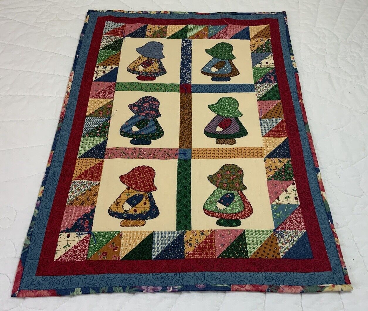 Vintage Country Quilt Wall Hanging, Sunbonnet Sue, Printed Design, Multi Color