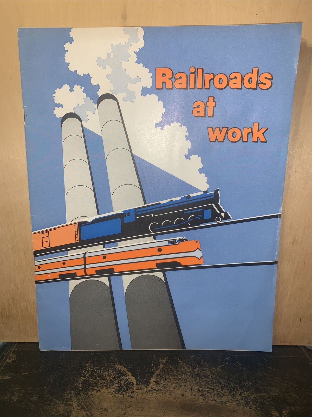 Railroads At Work 1953 (Picture Book) For School Children￼