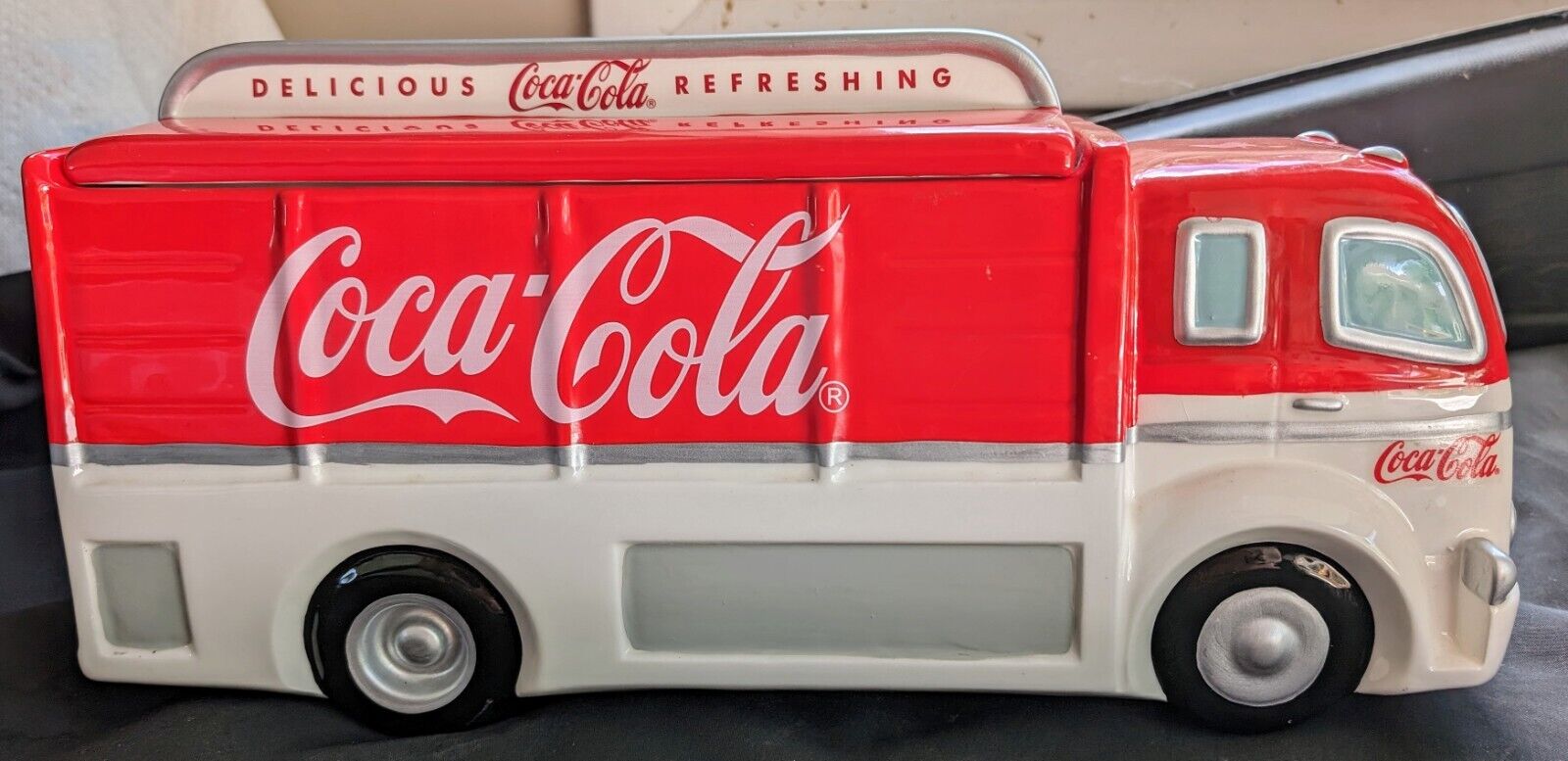 Coca Cola Vintage 1999 Enesco Semi Coke Truck Cookie Jar
