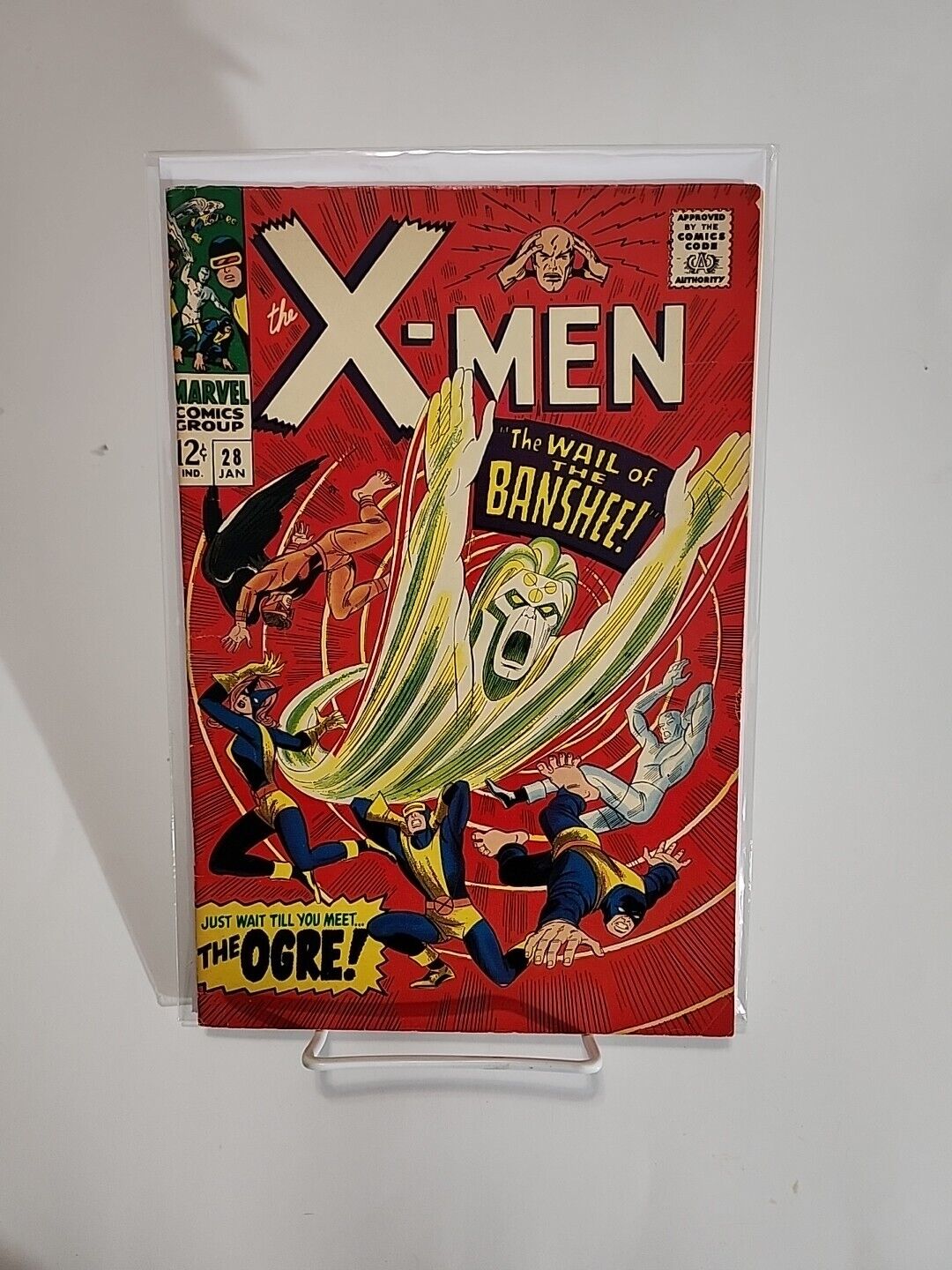 Uncanny X-Men #28 (Marvel 1967) 1st Appearance & Cover of Banshee