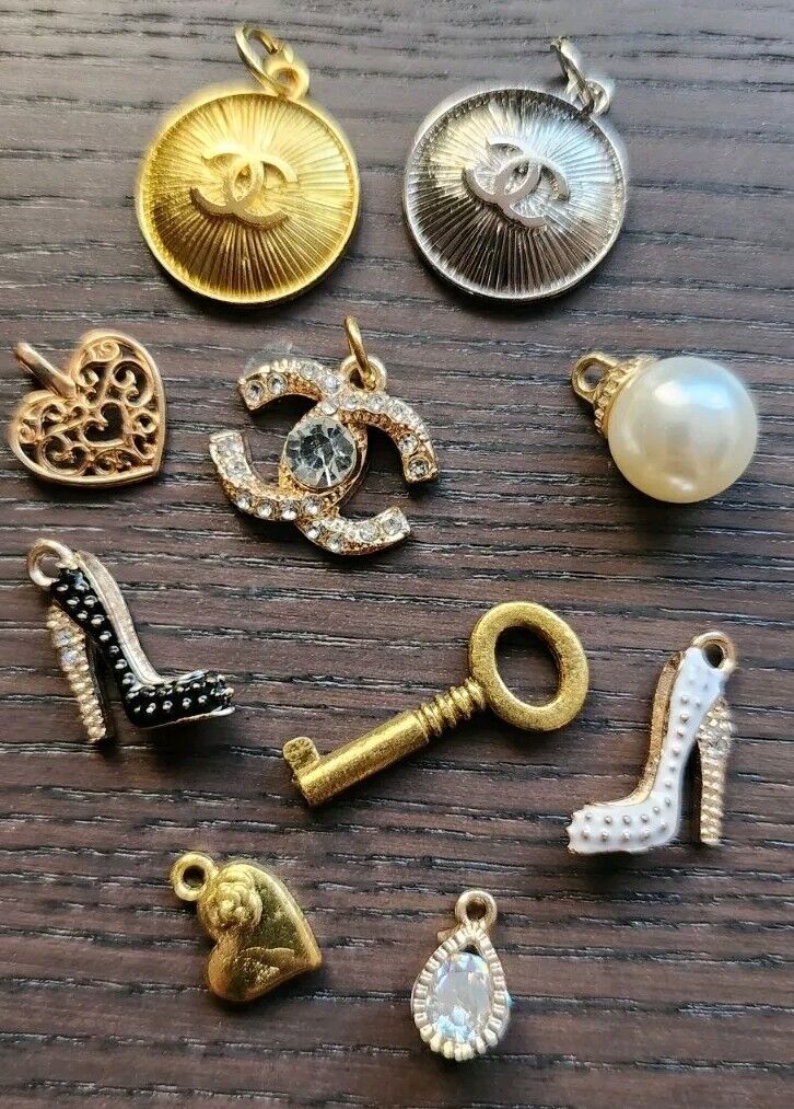 Lot of 10pcs Chanel Vintage Buttons and Zipper Pulls w/ VTG Real Brass Metal Key