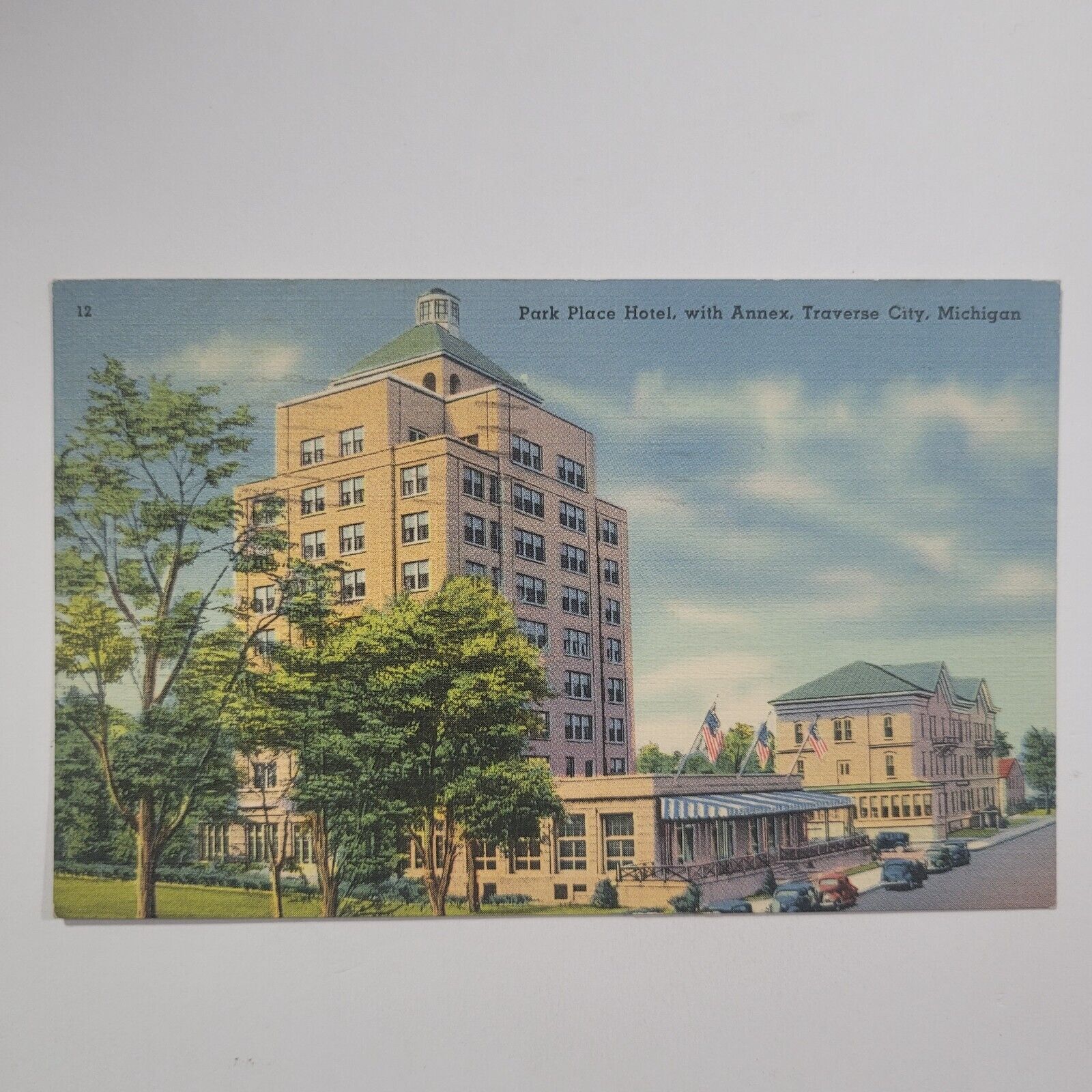 Park Place Hotel With Annex Traverse City Michigan MI Vintage Linen Postcard