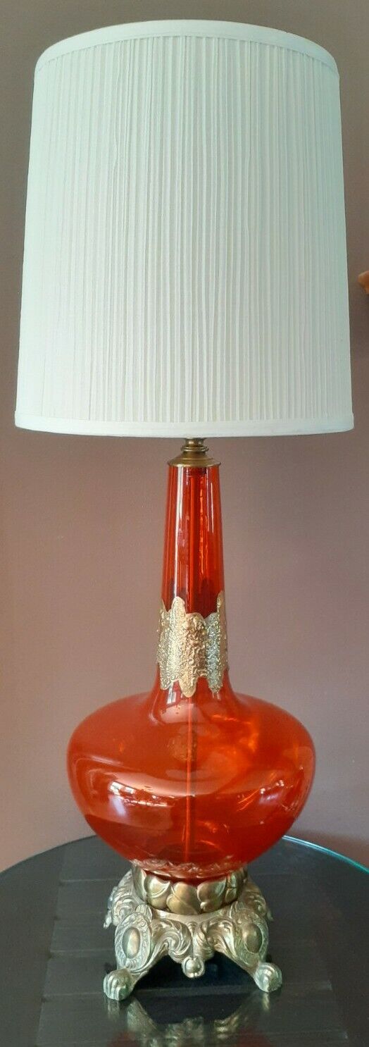 Vtg UNIQUE 1960\'s Retro Physcodelic  Hippie Table Desk Parlor Red Lighted Lamp