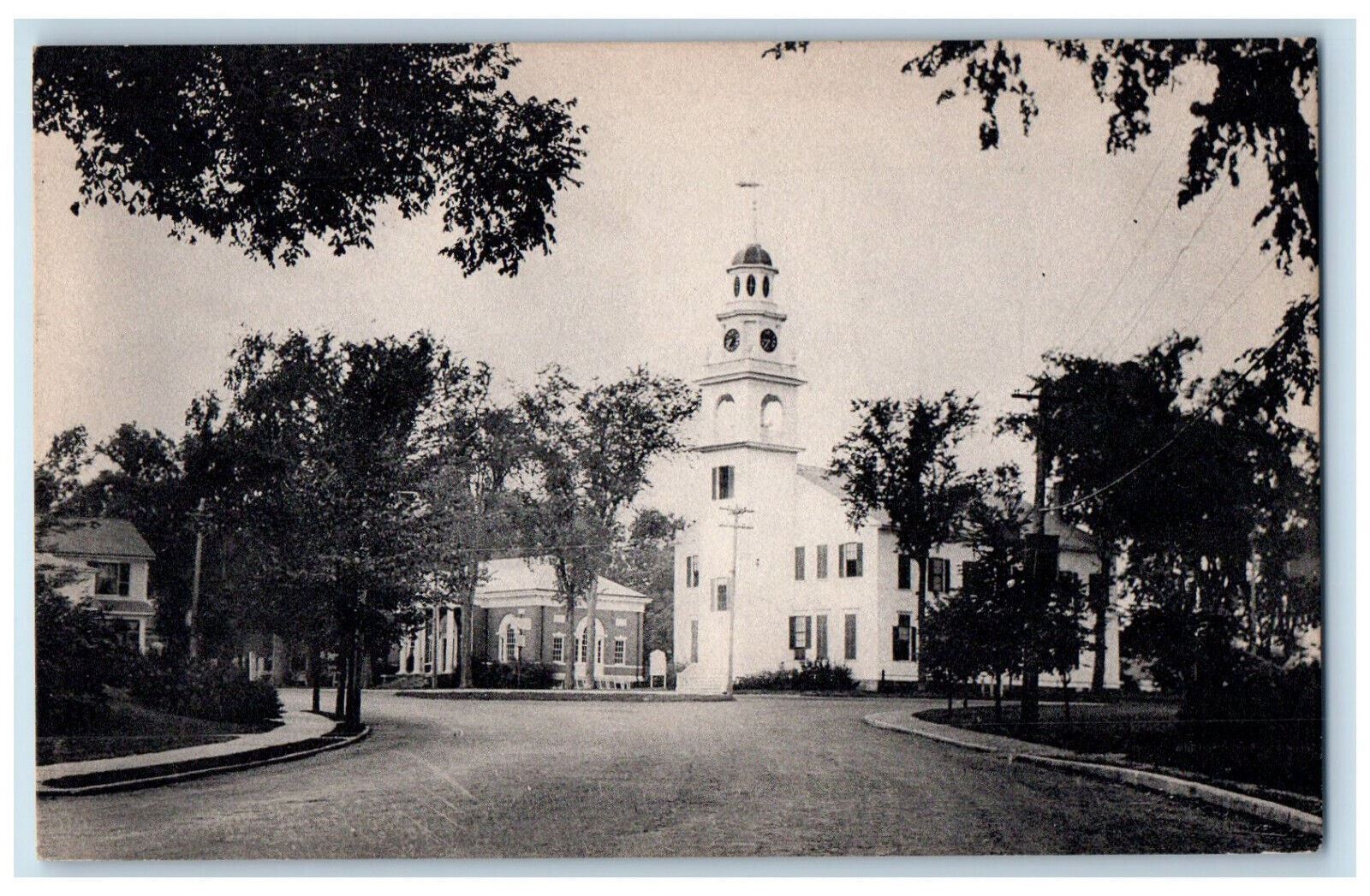 c1940\'s Public Library & Unitarian Church, Kennebunk Maine ME Unposted Postcard