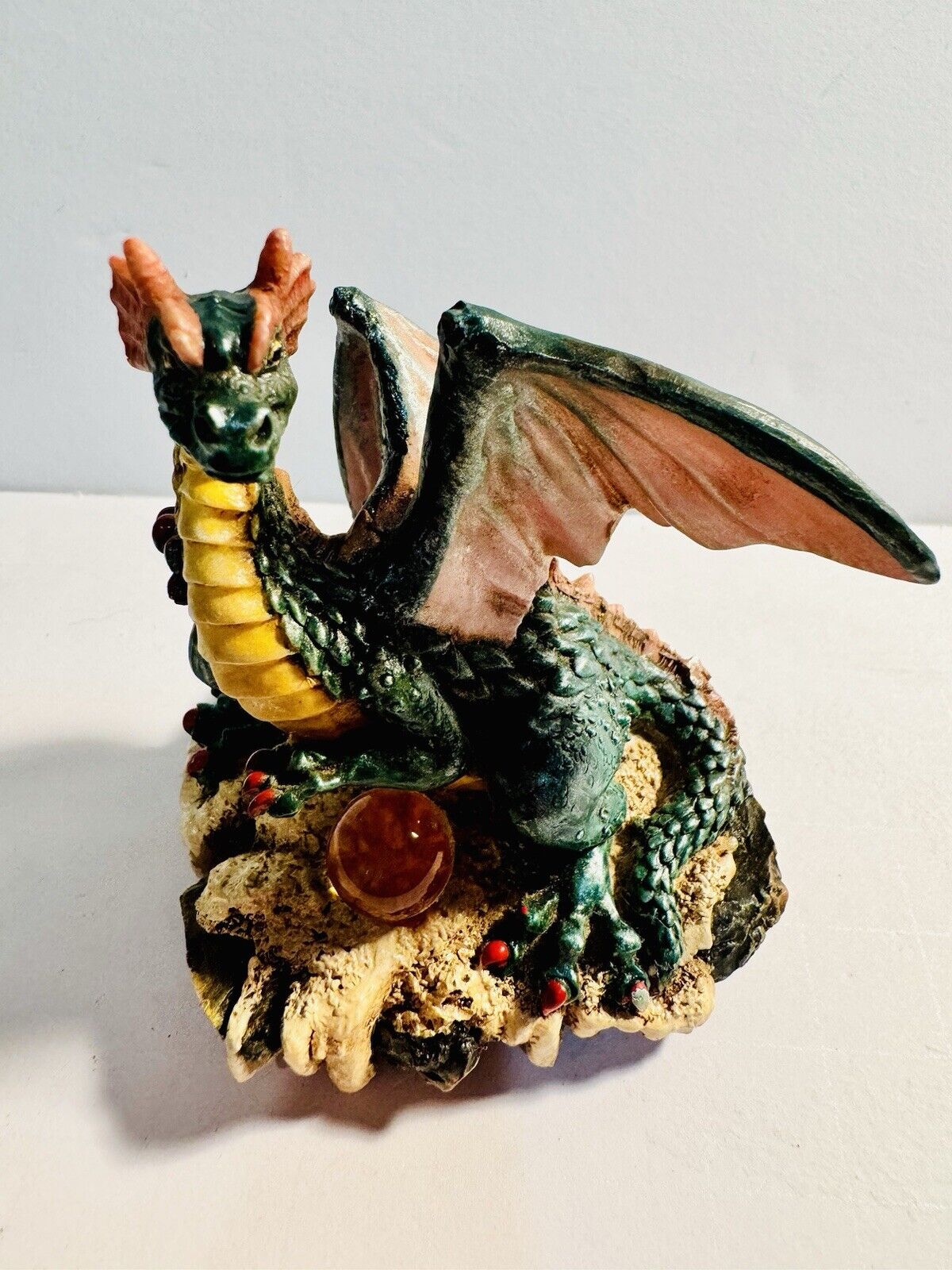 Vintage 1997-98 Summit Collection Myths & Legends  Dragon Figure 3”