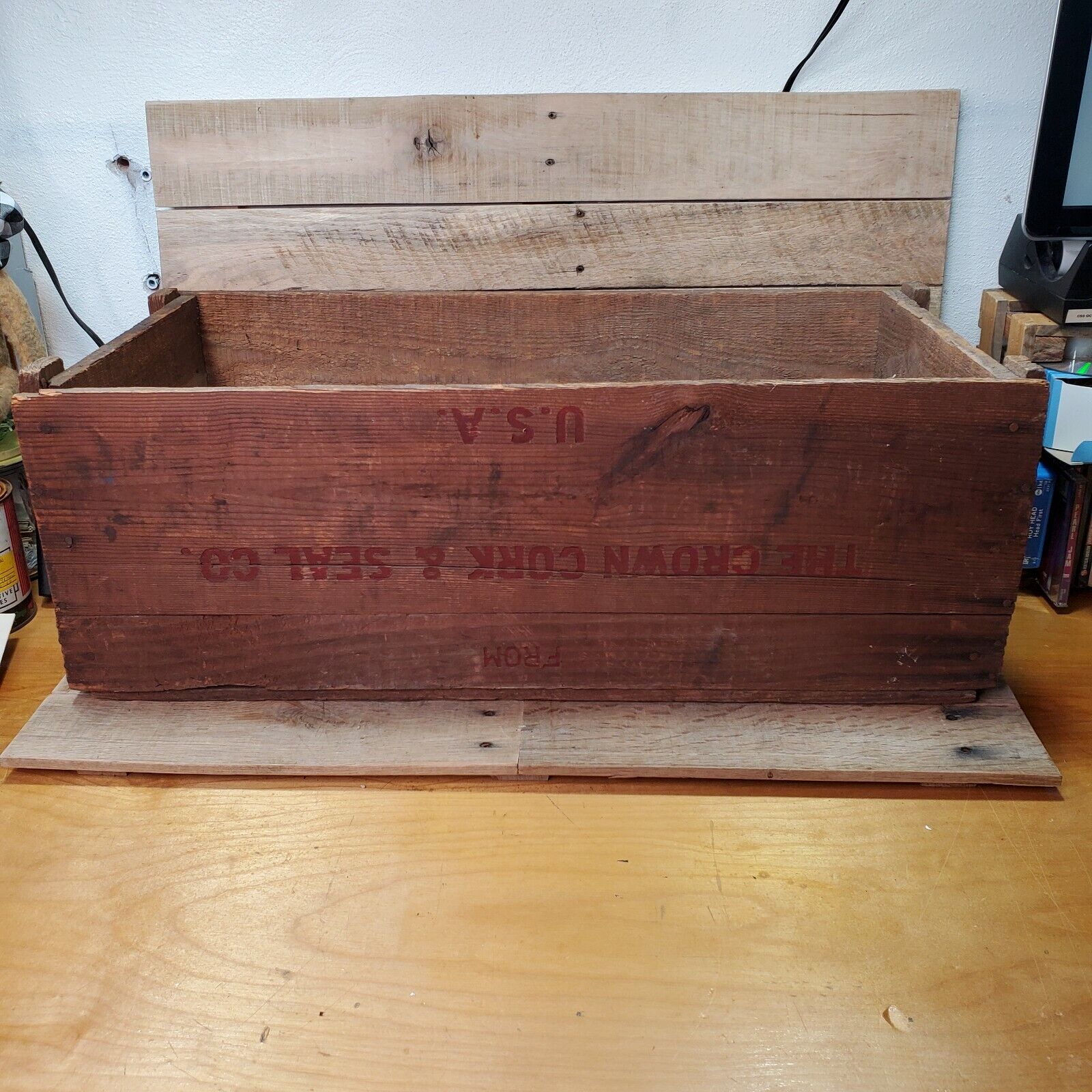 The Crown Cork & Seal CO Crate 27 X 13 X 9.5 Shipping Crate Rare