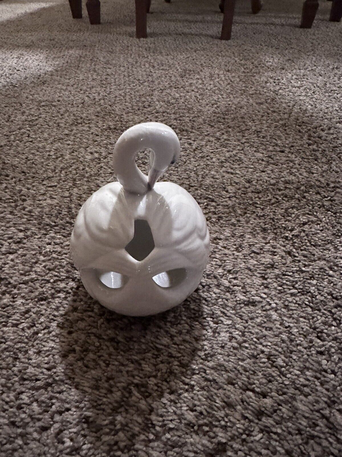 Lladro Swan Figurine #4829