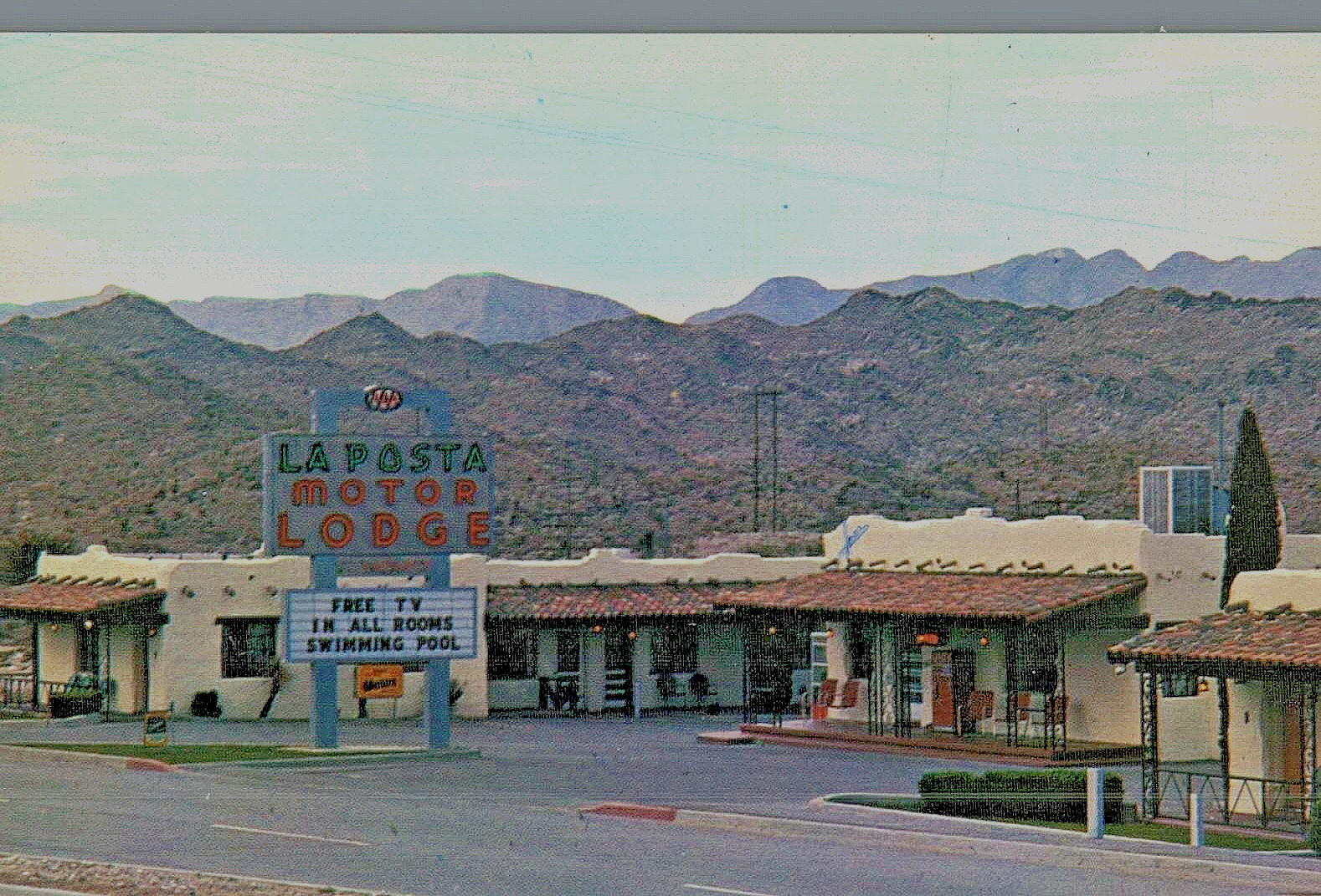 VIntage Postcard-La Posta Motor Lodge, El Paso, TX