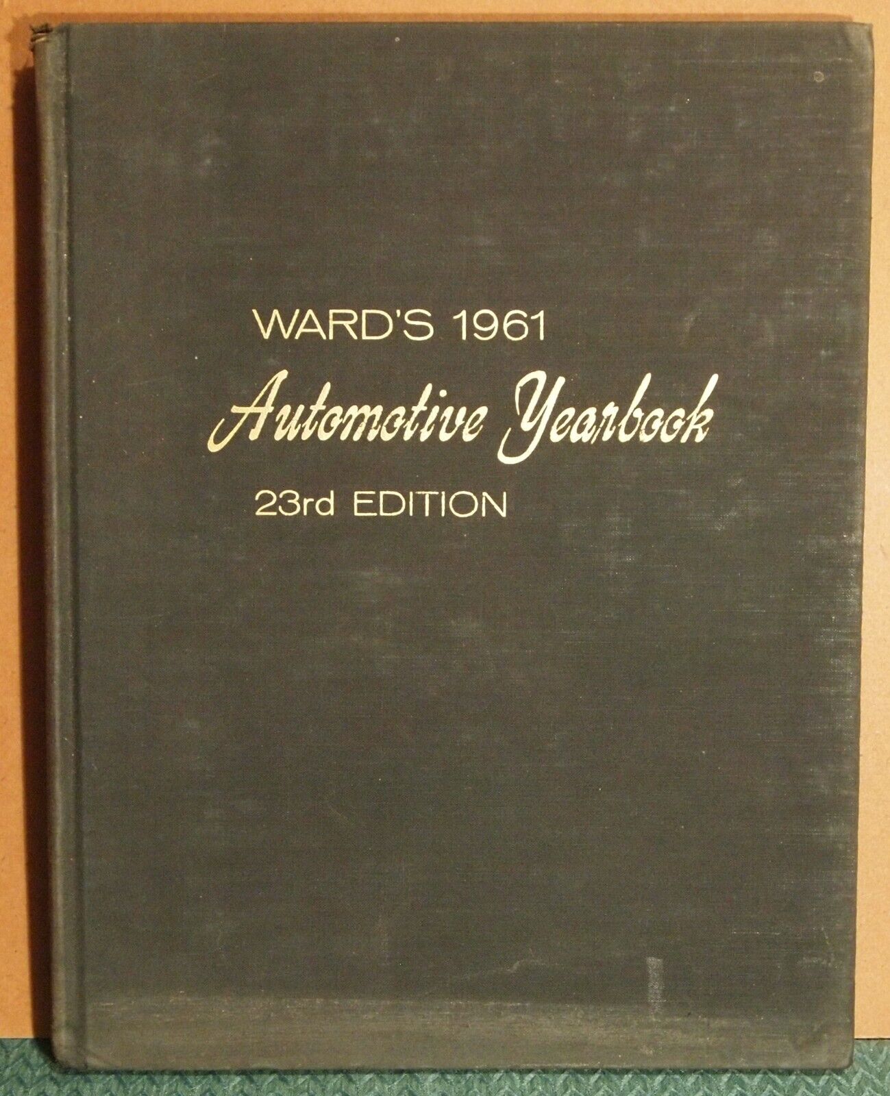 1961 WARD'S AUTOMOTIVE YEARBOOK 23rd edition WARDS-20