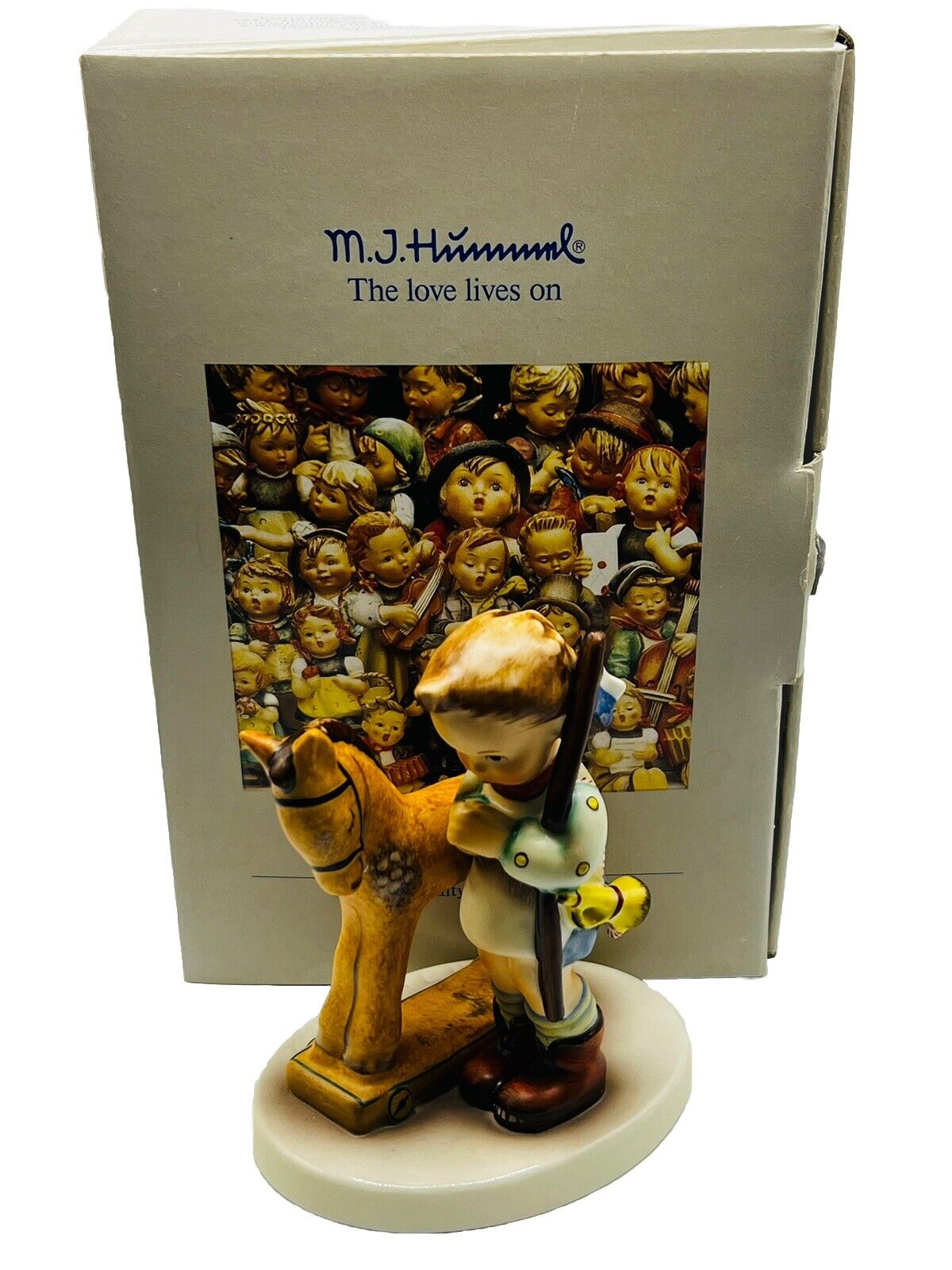 Hummel Figurine  #20 Prayer Before Battle Mint Condition 4” 12cm VTG Goebel
