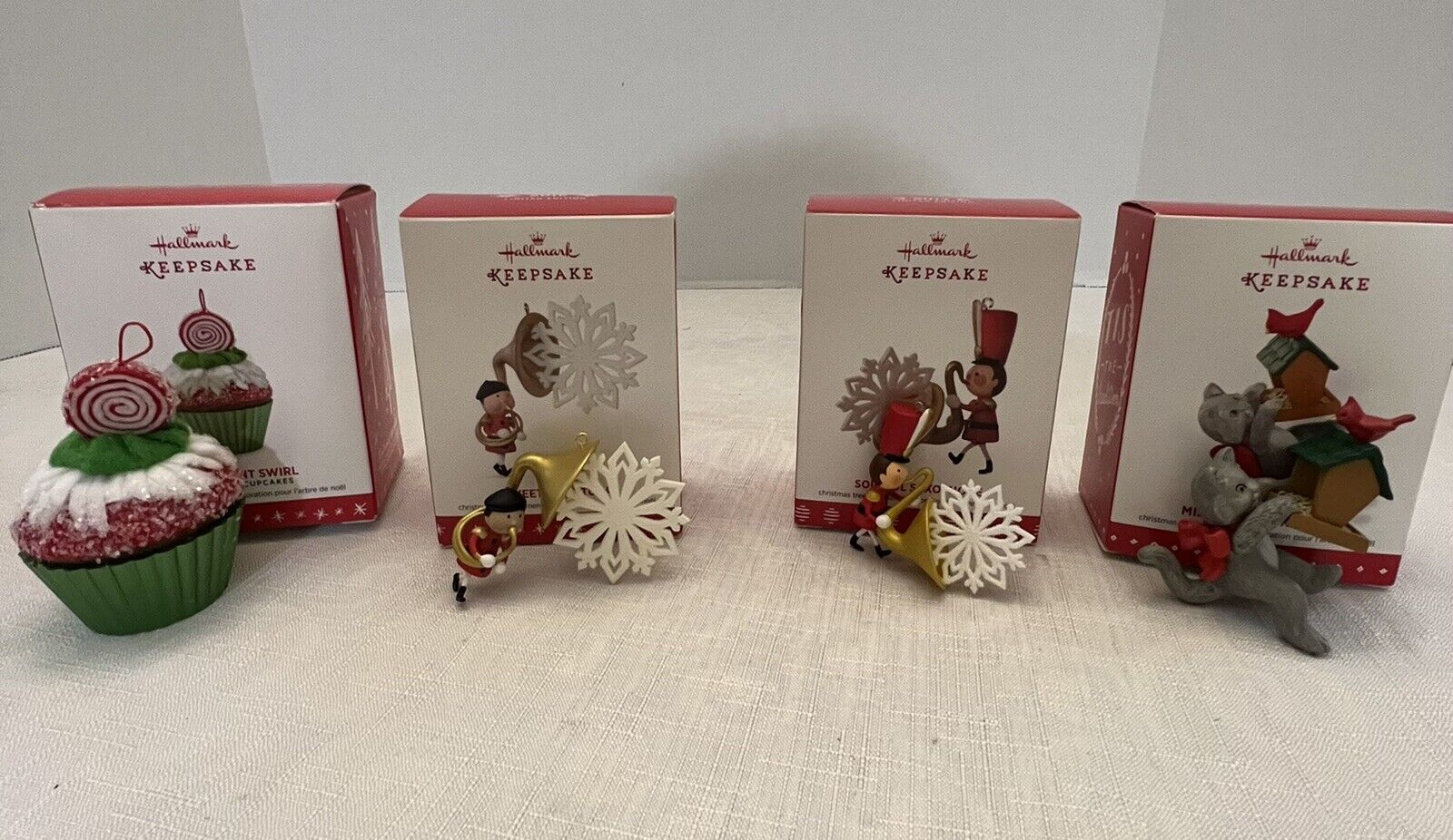 Hallmark Keepsake Ornaments. 4  Excellent Condition. See Pictures 