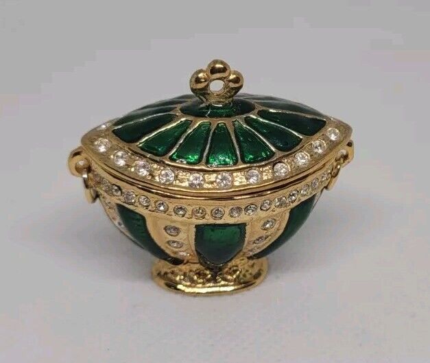 Green Objet D\'art Trinket Box Enamel And Gold Magnet Lid Urn Shape
