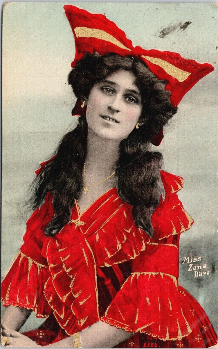 Miss Zena Dare Actress c1907 The Rapid Photo Printing Co. Postcard G22